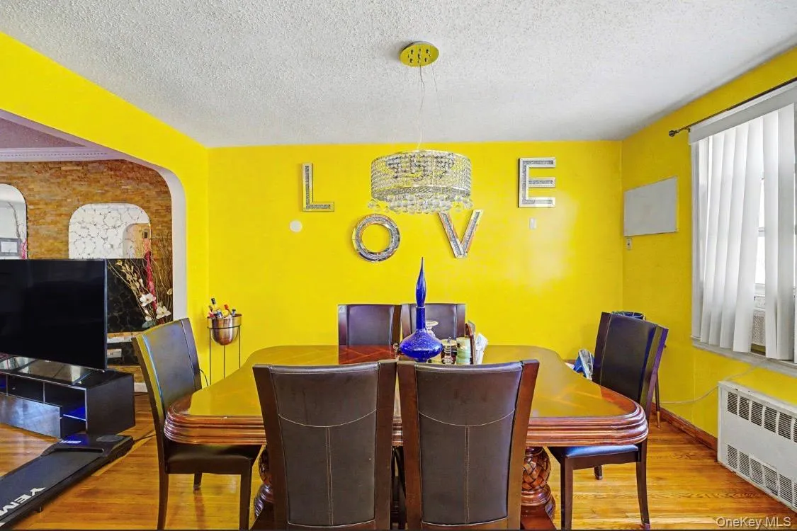 4315 Avenue J, New York, NY, 4 Bedrooms Bedrooms, 9 Rooms Rooms,3 BathroomsBathrooms,Residential,For Rent,Avenue J,0,1041581 4315 Avenue J, New York, NY, 4 Bedrooms Bedrooms, 9 Rooms Rooms,3 BathroomsBathrooms,Residential,For Rent,Avenue J,0,1041581