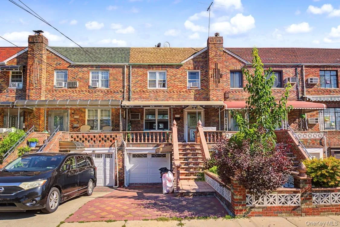 4315 Avenue J, New York, NY, 4 Bedrooms Bedrooms, 9 Rooms Rooms,3 BathroomsBathrooms,Residential,For Rent,Avenue J,0,1041581 4315 Avenue J, New York, NY, 4 Bedrooms Bedrooms, 9 Rooms Rooms,3 BathroomsBathrooms,Residential,For Rent,Avenue J,0,1041581