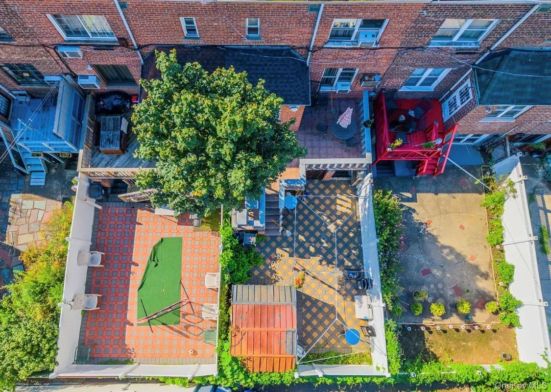 4315 Avenue J, New York, NY, 4 Bedrooms Bedrooms, 9 Rooms Rooms,3 BathroomsBathrooms,Residential,For Rent,Avenue J,0,1041581 4315 Avenue J, New York, NY, 4 Bedrooms Bedrooms, 9 Rooms Rooms,3 BathroomsBathrooms,Residential,For Rent,Avenue J,0,1041581