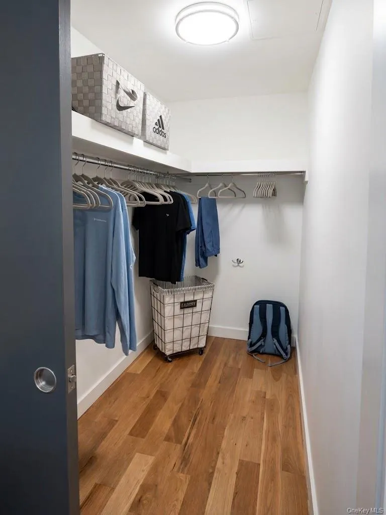 4121 23rd Street, New York, NY, 1 Bedroom Bedrooms, 3 Rooms Rooms,1 BathroomBathrooms,Residential Lease,For Rent,23rd,0,1041583 4121 23rd Street, New York, NY, 1 Bedroom Bedrooms, 3 Rooms Rooms,1 BathroomBathrooms,Residential Lease,For Rent,23rd,0,1041583
