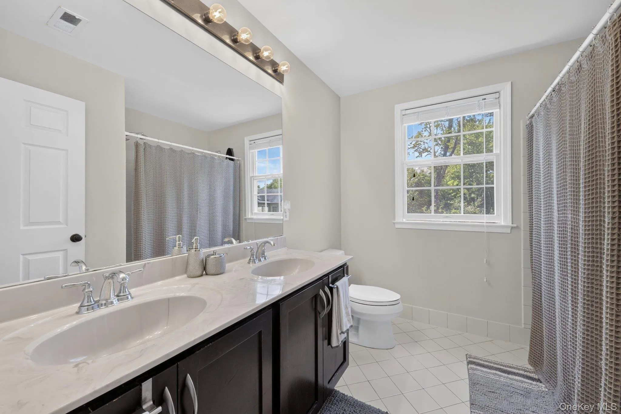 10 Doolin Court, Wappinger, NY, 4 Bedrooms Bedrooms, 12 Rooms Rooms,2 BathroomsBathrooms,Residential,For Rent,Doolin,0,1041584 10 Doolin Court, Wappinger, NY, 4 Bedrooms Bedrooms, 12 Rooms Rooms,2 BathroomsBathrooms,Residential,For Rent,Doolin,0,1041584