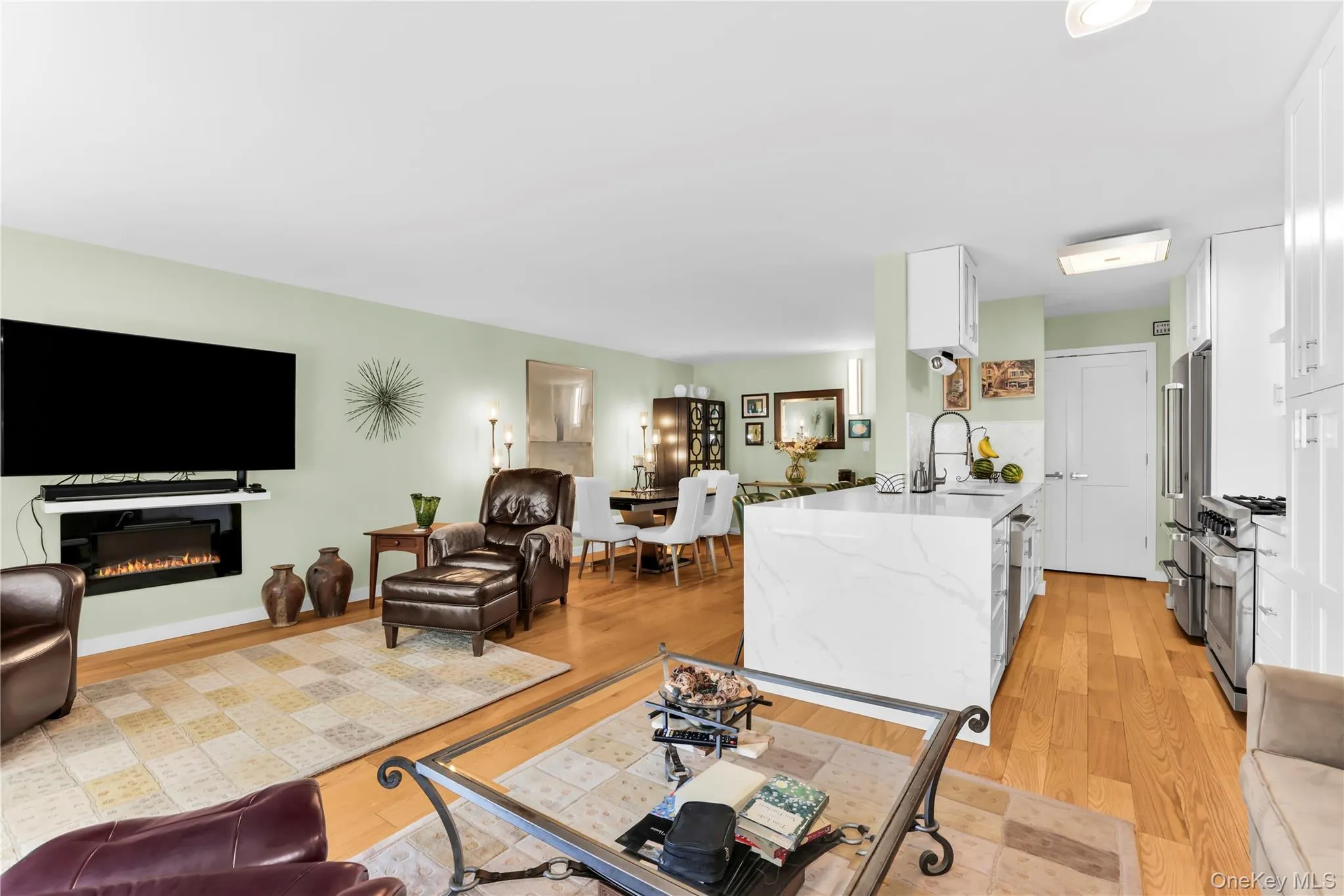 1085 Warburton, Yonkers, NY, 1 Bedroom Bedrooms, 3 Rooms Rooms,1 BathroomBathrooms,Residential,For Rent,Warburton,0,1041587 1085 Warburton, Yonkers, NY, 1 Bedroom Bedrooms, 3 Rooms Rooms,1 BathroomBathrooms,Residential,For Rent,Warburton,0,1041587