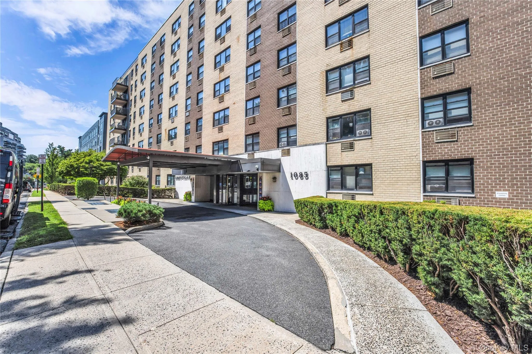 1085 Warburton, Yonkers, NY, 1 Bedroom Bedrooms, 3 Rooms Rooms,1 BathroomBathrooms,Residential,For Rent,Warburton,0,1041587 1085 Warburton, Yonkers, NY, 1 Bedroom Bedrooms, 3 Rooms Rooms,1 BathroomBathrooms,Residential,For Rent,Warburton,0,1041587