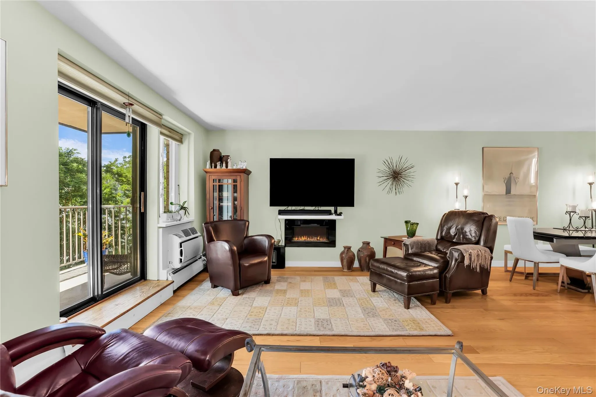 1085 Warburton, Yonkers, NY, 1 Bedroom Bedrooms, 3 Rooms Rooms,1 BathroomBathrooms,Residential,For Rent,Warburton,0,1041587 1085 Warburton, Yonkers, NY, 1 Bedroom Bedrooms, 3 Rooms Rooms,1 BathroomBathrooms,Residential,For Rent,Warburton,0,1041587