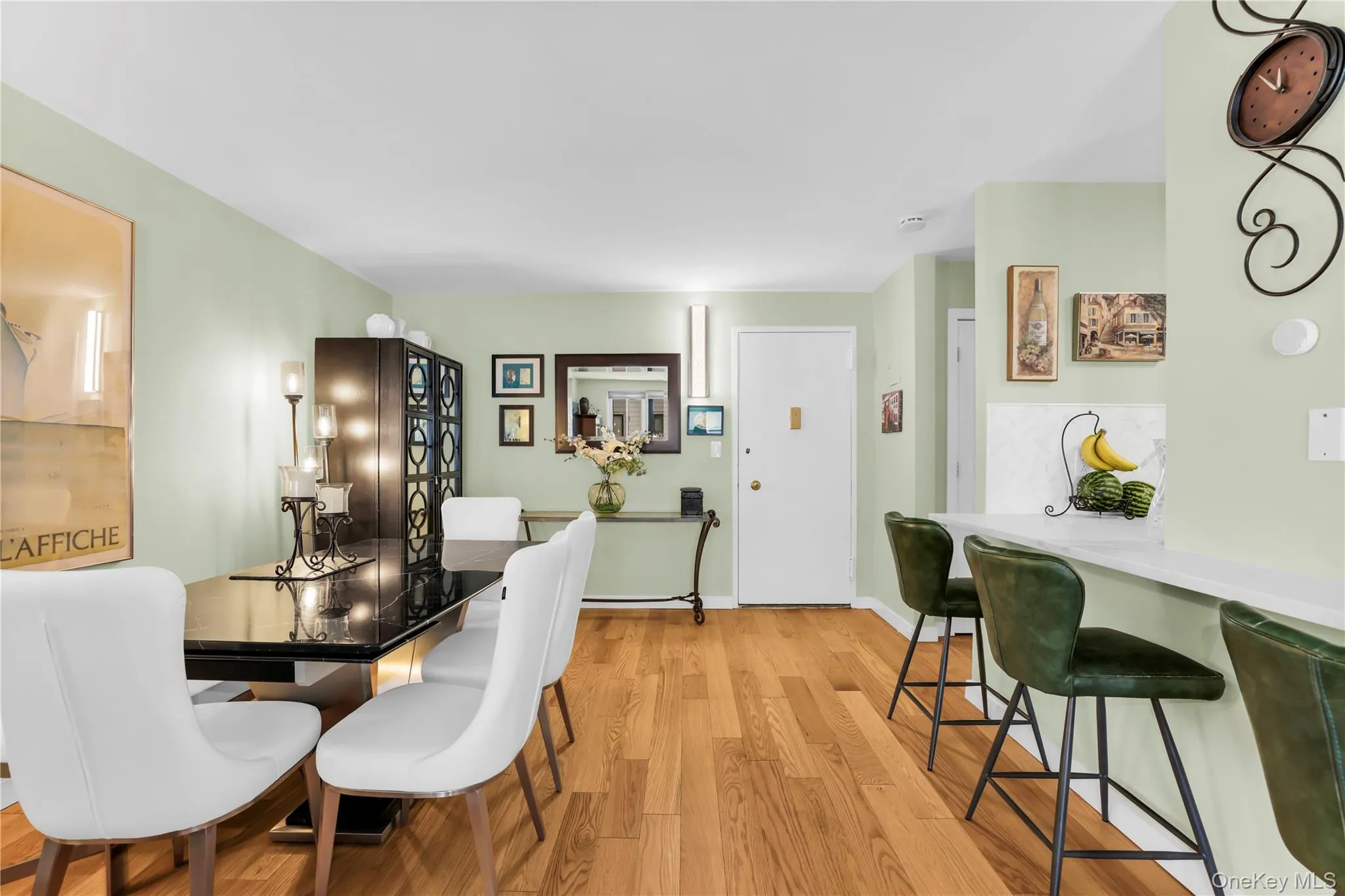 1085 Warburton, Yonkers, NY, 1 Bedroom Bedrooms, 3 Rooms Rooms,1 BathroomBathrooms,Residential,For Rent,Warburton,0,1041587 1085 Warburton, Yonkers, NY, 1 Bedroom Bedrooms, 3 Rooms Rooms,1 BathroomBathrooms,Residential,For Rent,Warburton,0,1041587