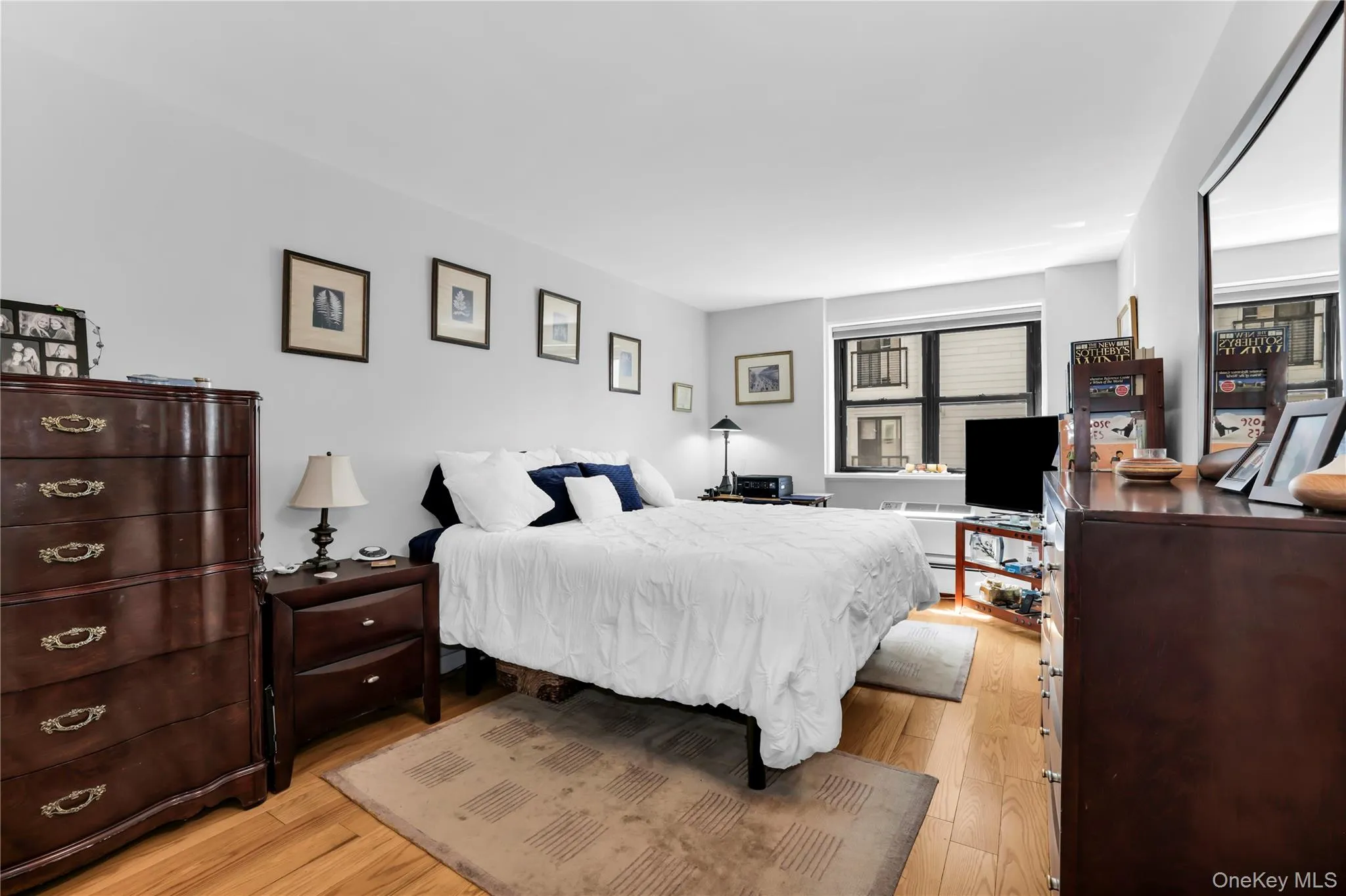 1085 Warburton, Yonkers, NY, 1 Bedroom Bedrooms, 3 Rooms Rooms,1 BathroomBathrooms,Residential,For Rent,Warburton,0,1041587 1085 Warburton, Yonkers, NY, 1 Bedroom Bedrooms, 3 Rooms Rooms,1 BathroomBathrooms,Residential,For Rent,Warburton,0,1041587