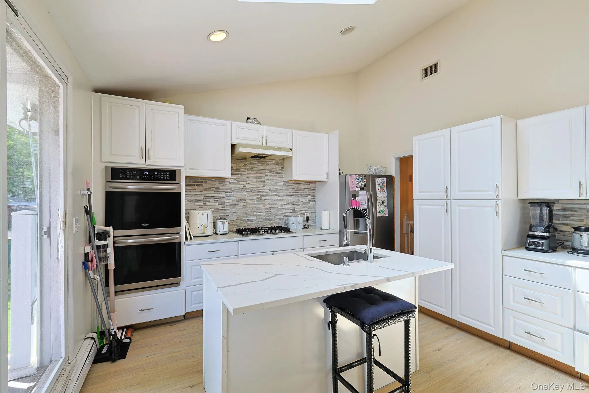 8 Pine Street, Middletown, NY, 4 Bedrooms Bedrooms, 12 Rooms Rooms,2 BathroomsBathrooms,Residential,For Rent,Pine,0,1041591 8 Pine Street, Middletown, NY, 4 Bedrooms Bedrooms, 12 Rooms Rooms,2 BathroomsBathrooms,Residential,For Rent,Pine,0,1041591
