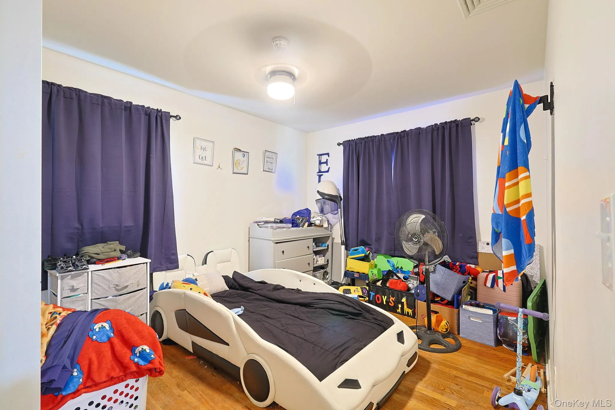 8 Pine Street, Middletown, NY, 4 Bedrooms Bedrooms, 12 Rooms Rooms,2 BathroomsBathrooms,Residential,For Rent,Pine,0,1041591 8 Pine Street, Middletown, NY, 4 Bedrooms Bedrooms, 12 Rooms Rooms,2 BathroomsBathrooms,Residential,For Rent,Pine,0,1041591
