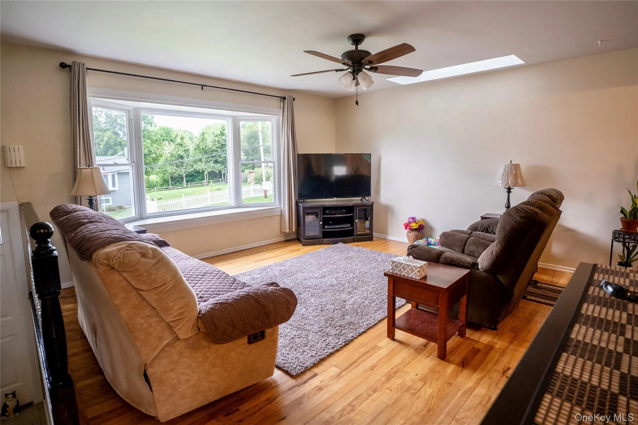 125 Riverview Drive, Fishkill, NY, 3 Bedrooms Bedrooms, 9 Rooms Rooms,1 BathroomBathrooms,Residential,For Rent,Riverview,0,1041597 125 Riverview Drive, Fishkill, NY, 3 Bedrooms Bedrooms, 9 Rooms Rooms,1 BathroomBathrooms,Residential,For Rent,Riverview,0,1041597