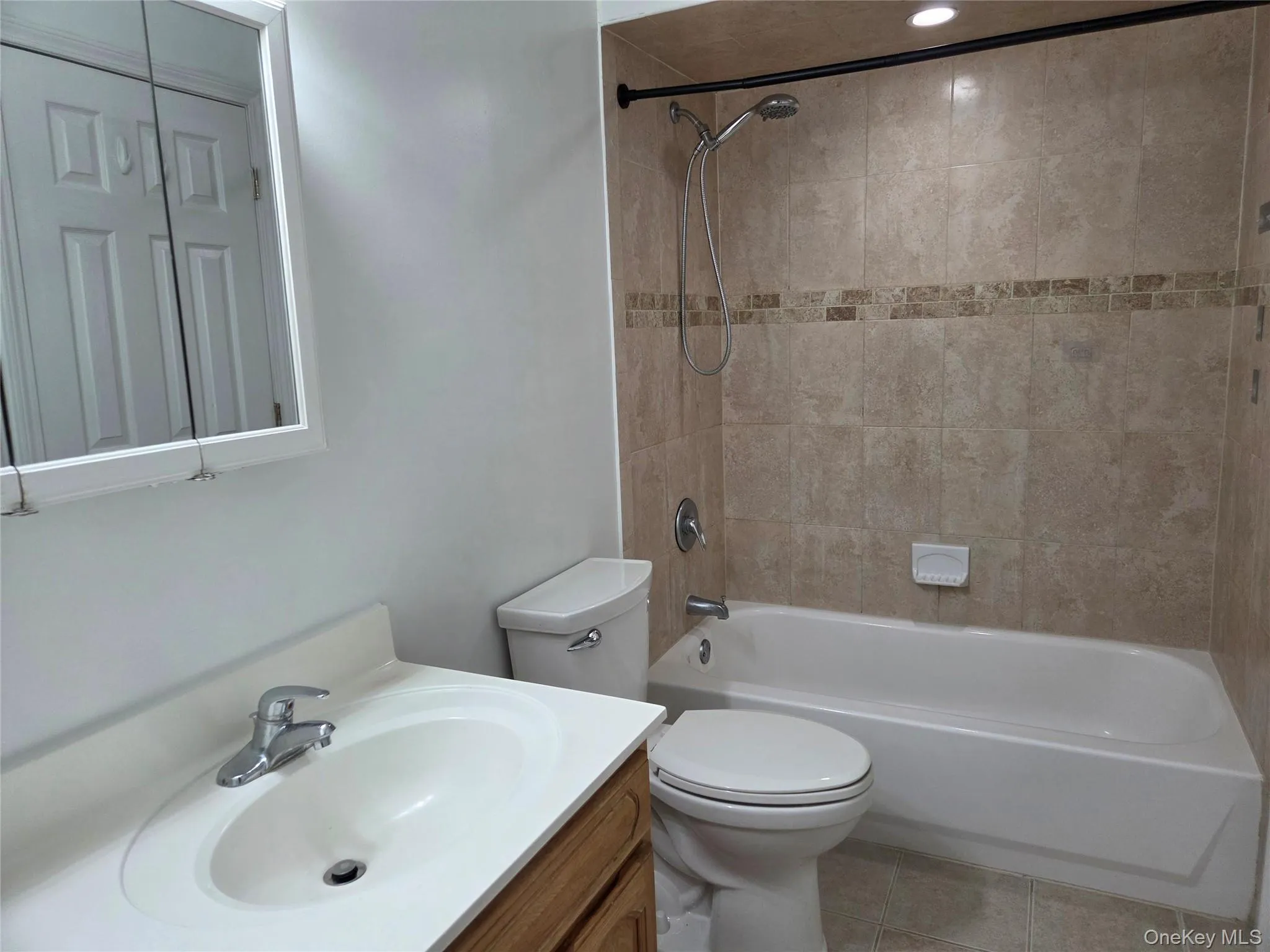 18 Pavilion Ridge Way, Ramapo, NY, 1 Bedroom Bedrooms, 4 Room Rooms,1 BathroomBathrooms,Residential Lease,For Rent,Pavilion Ridge,0,1041600 18 Pavilion Ridge Way, Ramapo, NY, 1 Bedroom Bedrooms, 4 Room Rooms,1 BathroomBathrooms,Residential Lease,For Rent,Pavilion Ridge,0,1041600