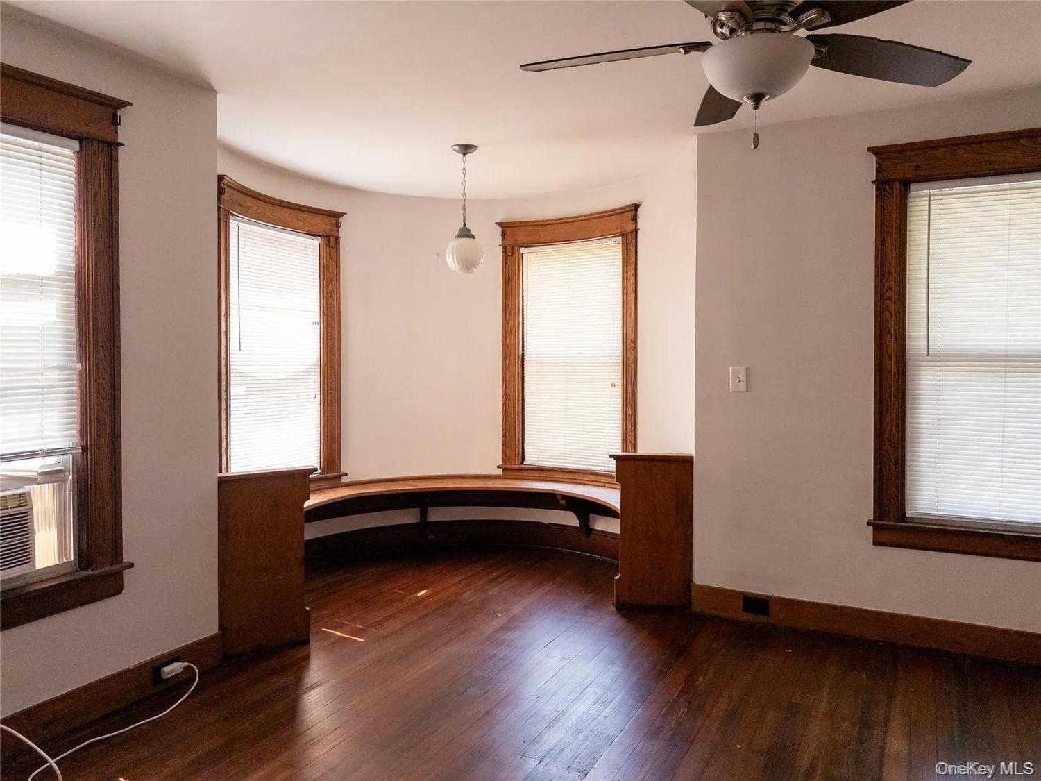 135 Washington Street, Poughkeepsie, NY, 2 Bedrooms Bedrooms, 7 Rooms Rooms,2 BathroomsBathrooms,Residential Lease,For Rent,Washington,0,1041601 135 Washington Street, Poughkeepsie, NY, 2 Bedrooms Bedrooms, 7 Rooms Rooms,2 BathroomsBathrooms,Residential Lease,For Rent,Washington,0,1041601
