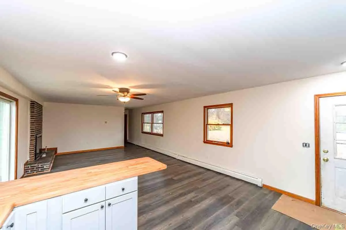 132 Red Top Road, Shawangunk, NY, 2 Bedrooms Bedrooms, 4 Rooms Rooms,1 BathroomBathrooms,Residential Lease,For Rent,Red Top,0,1041602 132 Red Top Road, Shawangunk, NY, 2 Bedrooms Bedrooms, 4 Rooms Rooms,1 BathroomBathrooms,Residential Lease,For Rent,Red Top,0,1041602