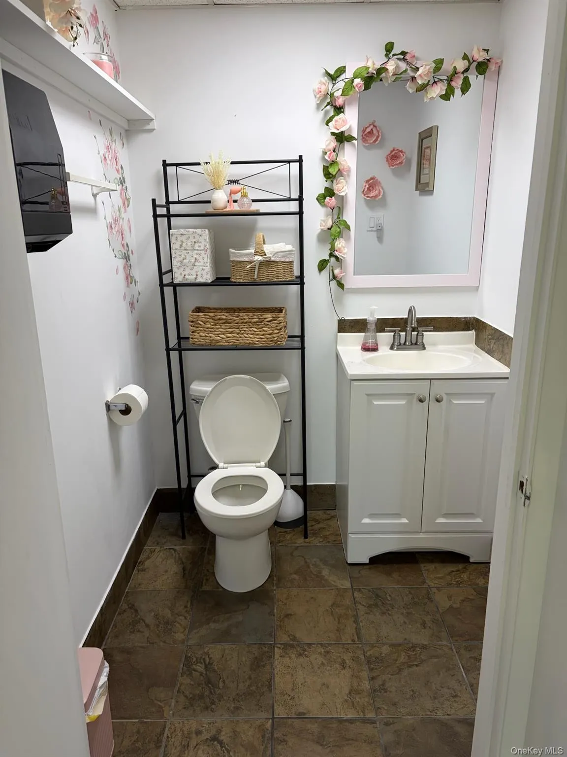 2090 Jericho Turnpike, Huntington, NY, ,Commercial Lease,For Rent,Jericho,0,1041607 2090 Jericho Turnpike, Huntington, NY, ,Commercial Lease,For Rent,Jericho,0,1041607