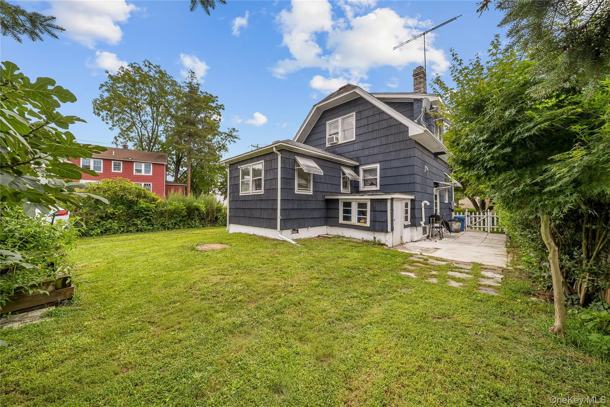6 Littleworth Lane, Oyster Bay, NY, 3 Bedrooms Bedrooms, 7 Rooms Rooms,1 BathroomBathrooms,Residential,For Rent,Littleworth,0,1041608 6 Littleworth Lane, Oyster Bay, NY, 3 Bedrooms Bedrooms, 7 Rooms Rooms,1 BathroomBathrooms,Residential,For Rent,Littleworth,0,1041608