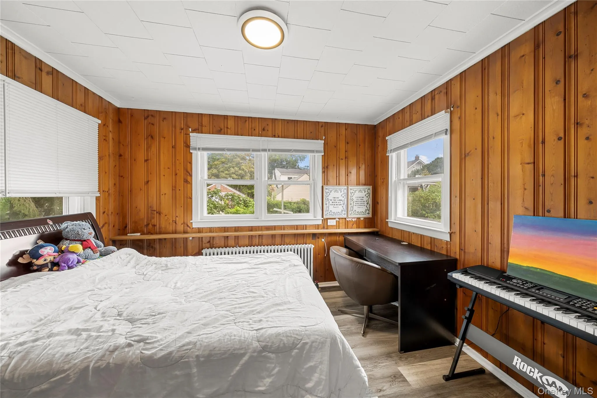 6 Littleworth Lane, Oyster Bay, NY, 3 Bedrooms Bedrooms, 7 Rooms Rooms,1 BathroomBathrooms,Residential,For Rent,Littleworth,0,1041608 6 Littleworth Lane, Oyster Bay, NY, 3 Bedrooms Bedrooms, 7 Rooms Rooms,1 BathroomBathrooms,Residential,For Rent,Littleworth,0,1041608