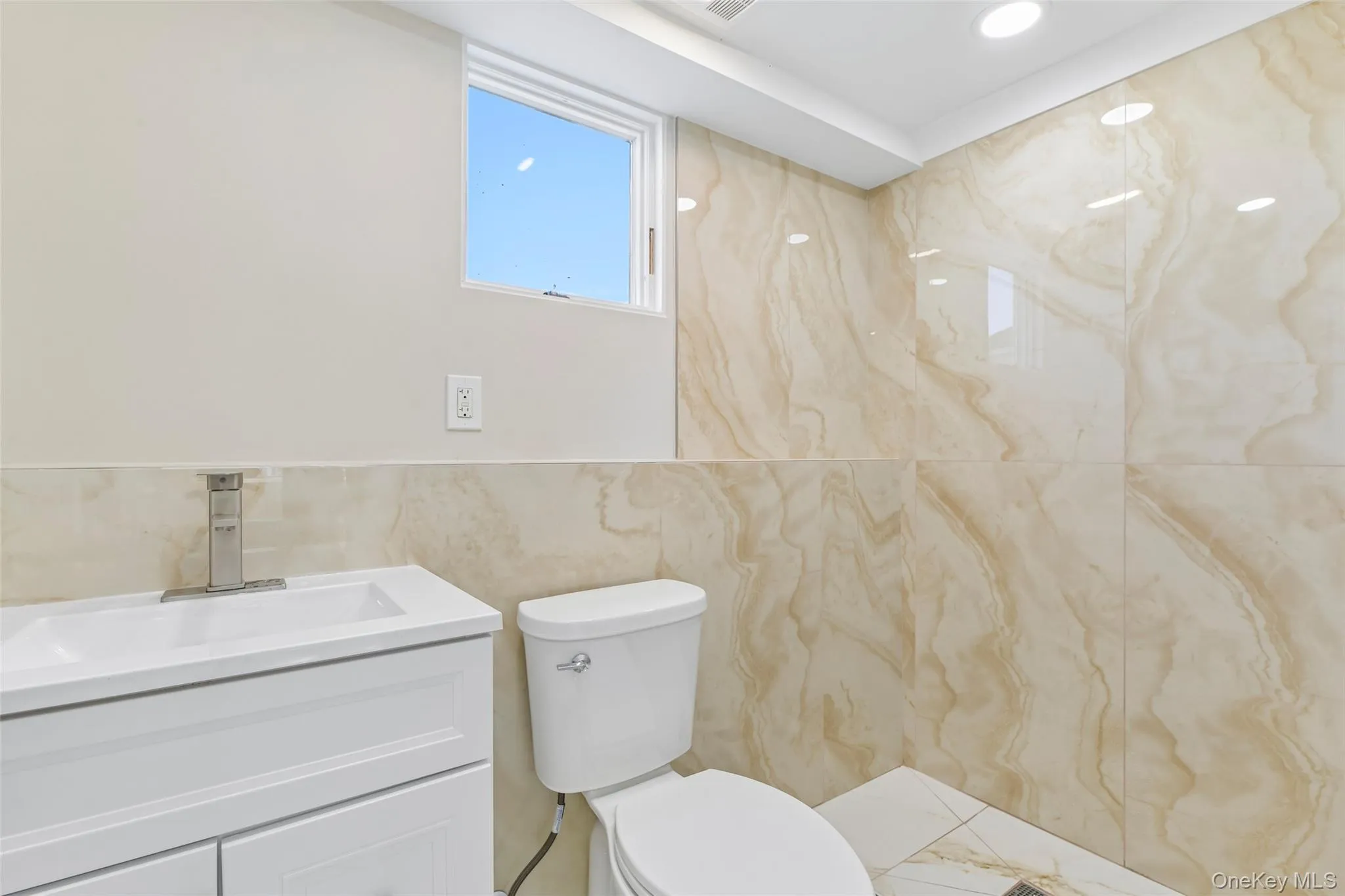 3176 Morgan Drive, Hempstead, NY, 3 Bedrooms Bedrooms, 6 Rooms Rooms,3 BathroomsBathrooms,Residential,For Rent,Morgan,0,1041610 3176 Morgan Drive, Hempstead, NY, 3 Bedrooms Bedrooms, 6 Rooms Rooms,3 BathroomsBathrooms,Residential,For Rent,Morgan,0,1041610