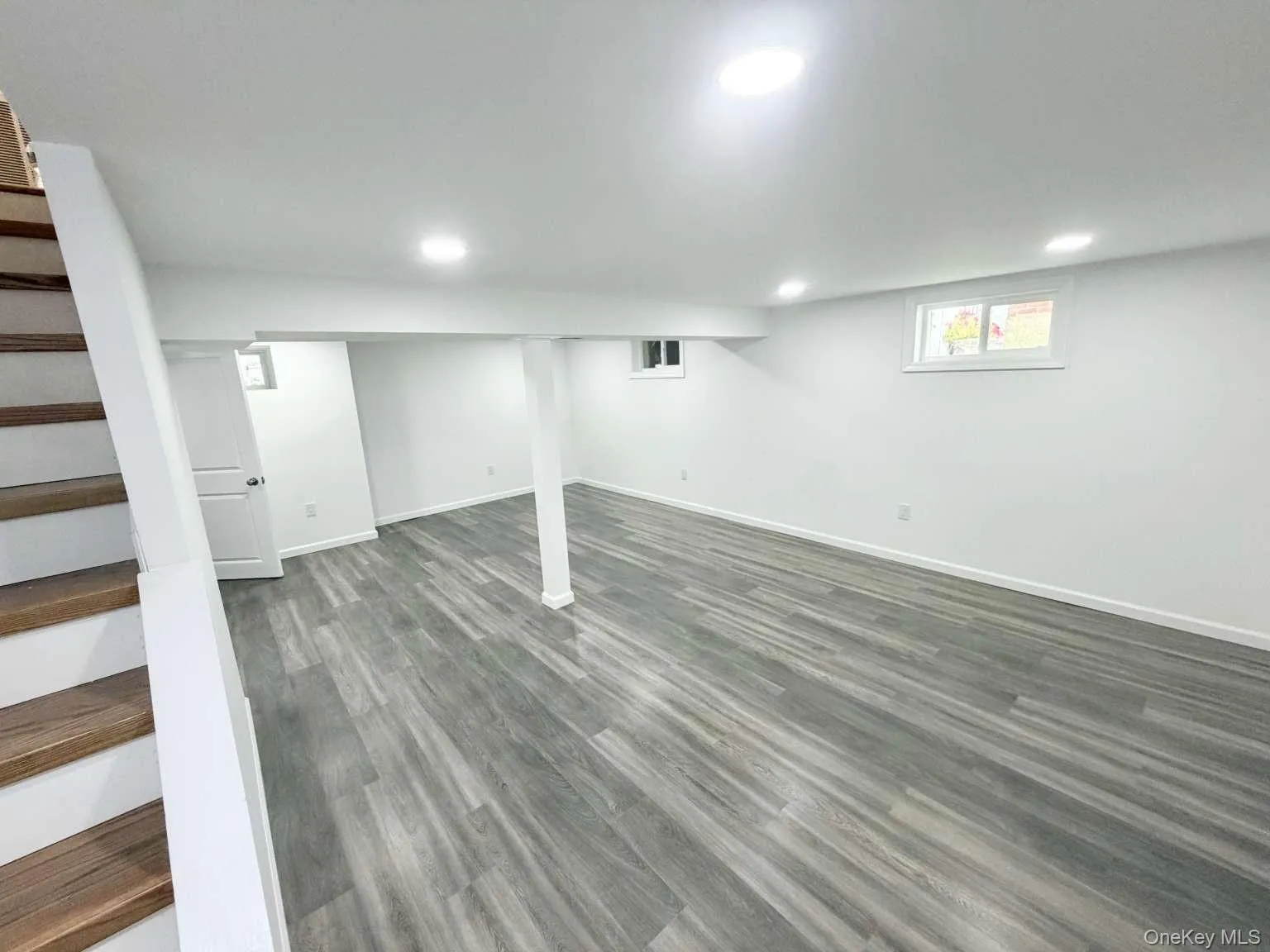 20 Iris Avenue, Hempstead, NY, 4 Bedrooms Bedrooms, 10 Rooms Rooms,2 BathroomsBathrooms,Residential,For Rent,Iris,0,1041616 20 Iris Avenue, Hempstead, NY, 4 Bedrooms Bedrooms, 10 Rooms Rooms,2 BathroomsBathrooms,Residential,For Rent,Iris,0,1041616