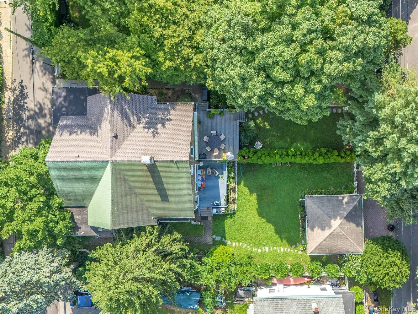 Aerial view shows home plus attached neighbors' home Aerial view shows home plus attached neighbors' home