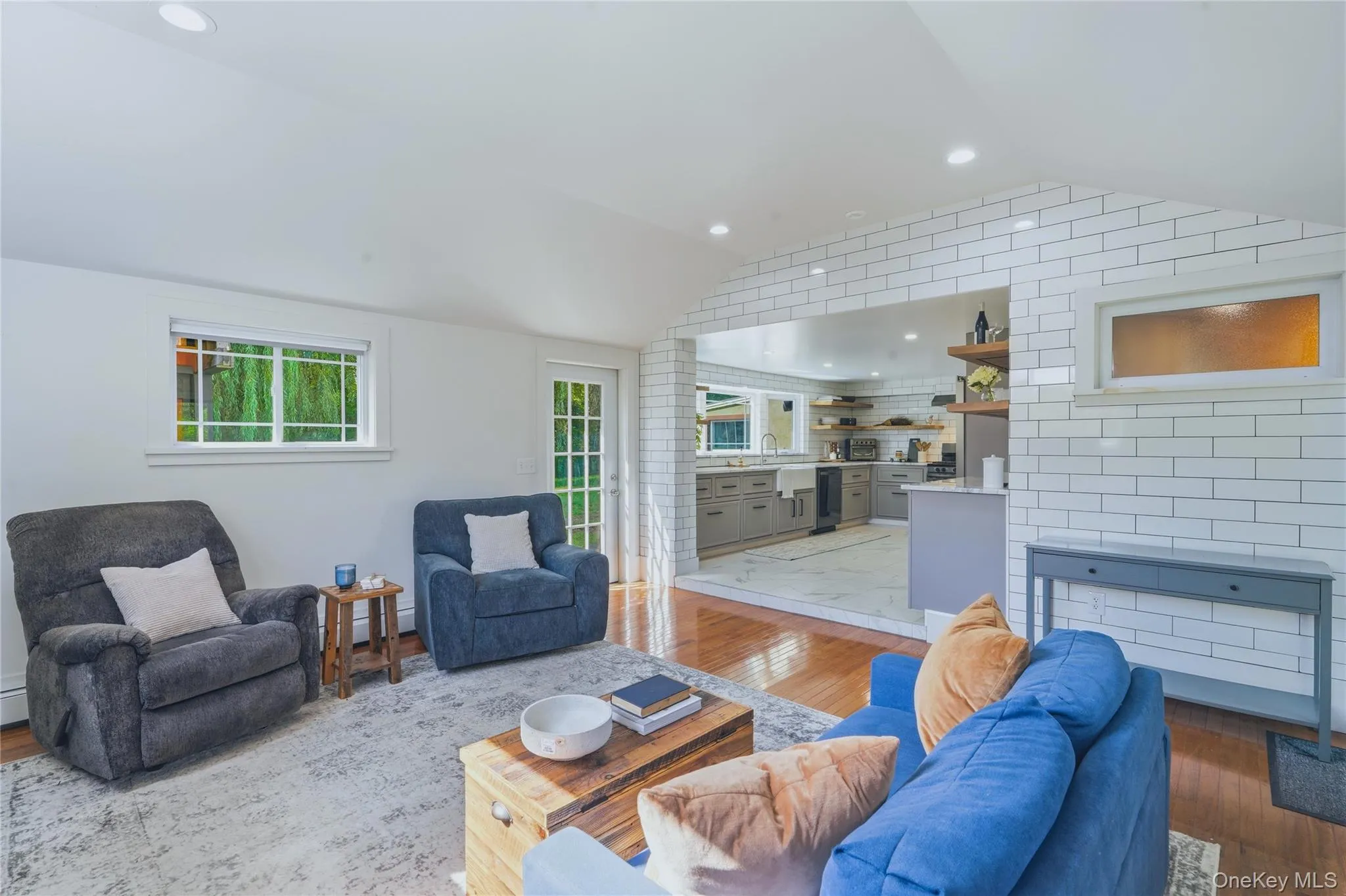 2083 State Route 32, Rosendale, NY, 3 Bedrooms Bedrooms, 8 Rooms Rooms,1 BathroomBathrooms,Residential,For Rent,State Route 32,0,1041627 2083 State Route 32, Rosendale, NY, 3 Bedrooms Bedrooms, 8 Rooms Rooms,1 BathroomBathrooms,Residential,For Rent,State Route 32,0,1041627