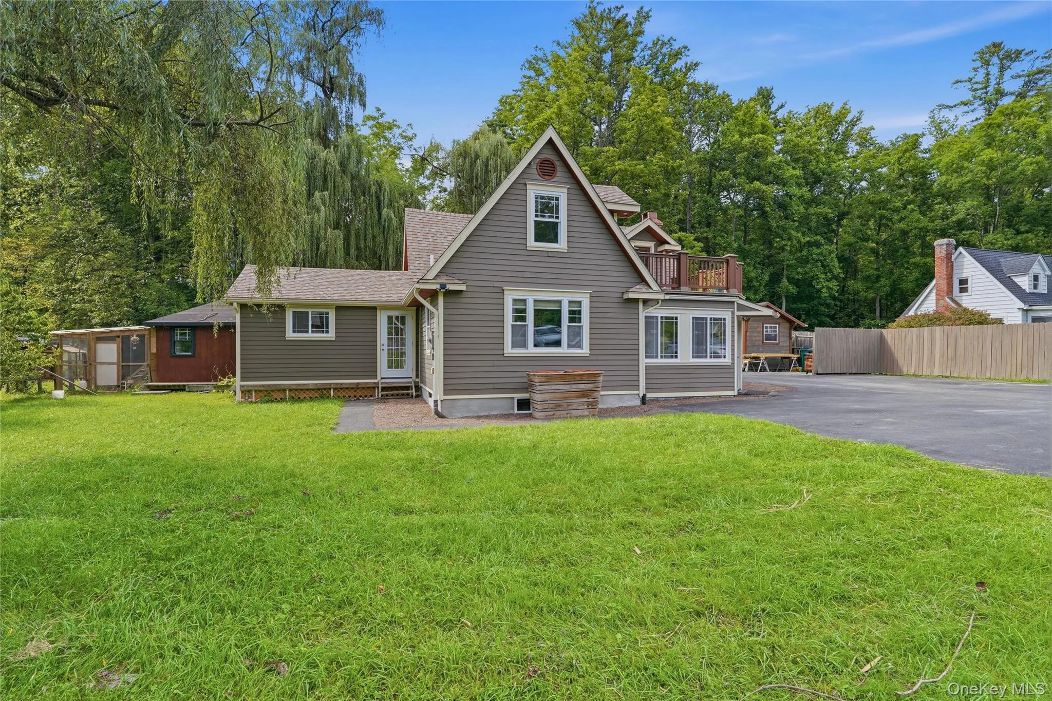 2083 State Route 32, Rosendale, NY, 3 Bedrooms Bedrooms, 8 Rooms Rooms,1 BathroomBathrooms,Residential,For Rent,State Route 32,0,1041627 2083 State Route 32, Rosendale, NY, 3 Bedrooms Bedrooms, 8 Rooms Rooms,1 BathroomBathrooms,Residential,For Rent,State Route 32,0,1041627