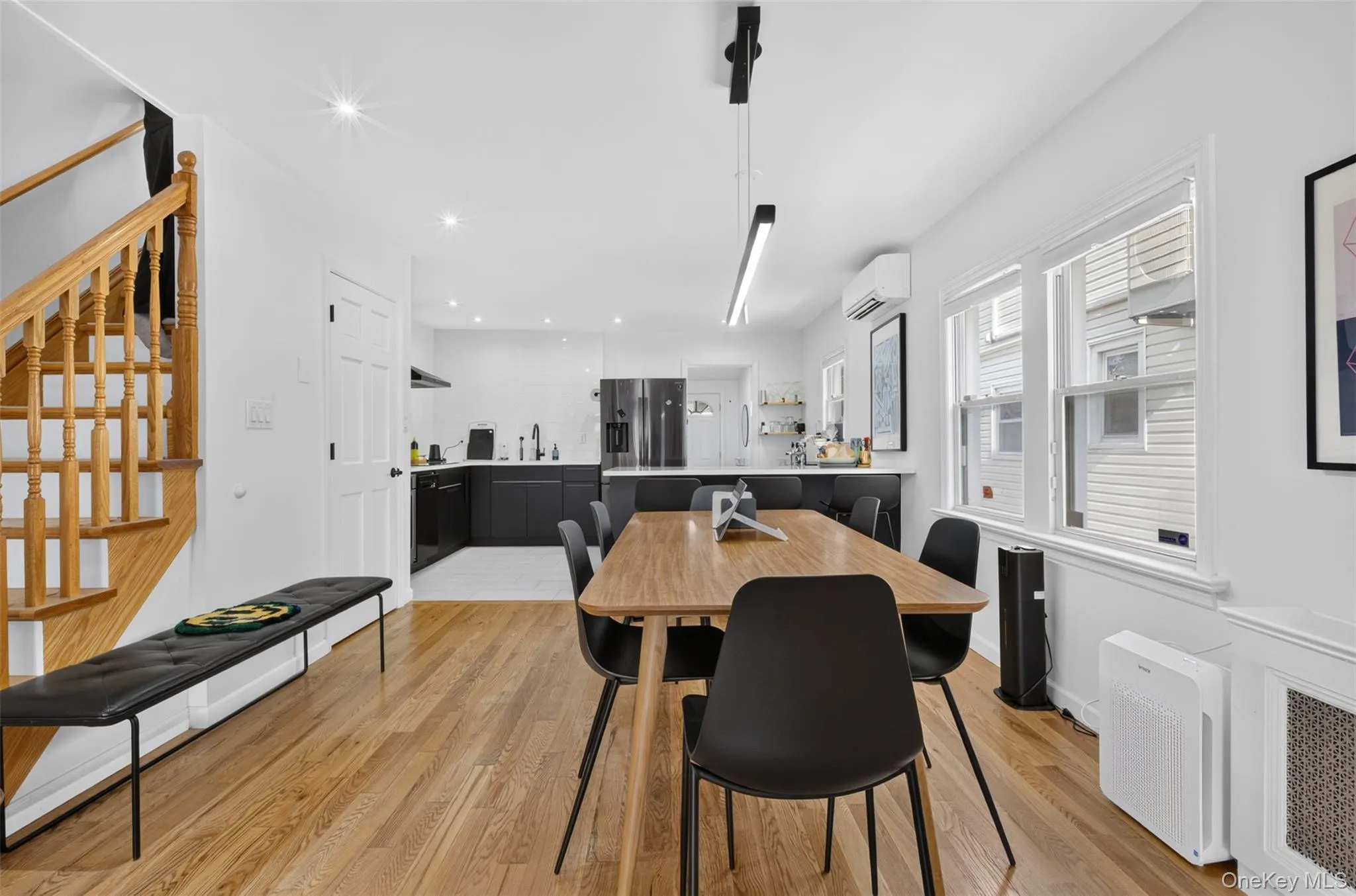32-33 202nd Street, New York, NY, 3 Bedrooms Bedrooms, 6 Rooms Rooms,2 BathroomsBathrooms,Residential,For Rent,202nd,0,1041628 32-33 202nd Street, New York, NY, 3 Bedrooms Bedrooms, 6 Rooms Rooms,2 BathroomsBathrooms,Residential,For Rent,202nd,0,1041628