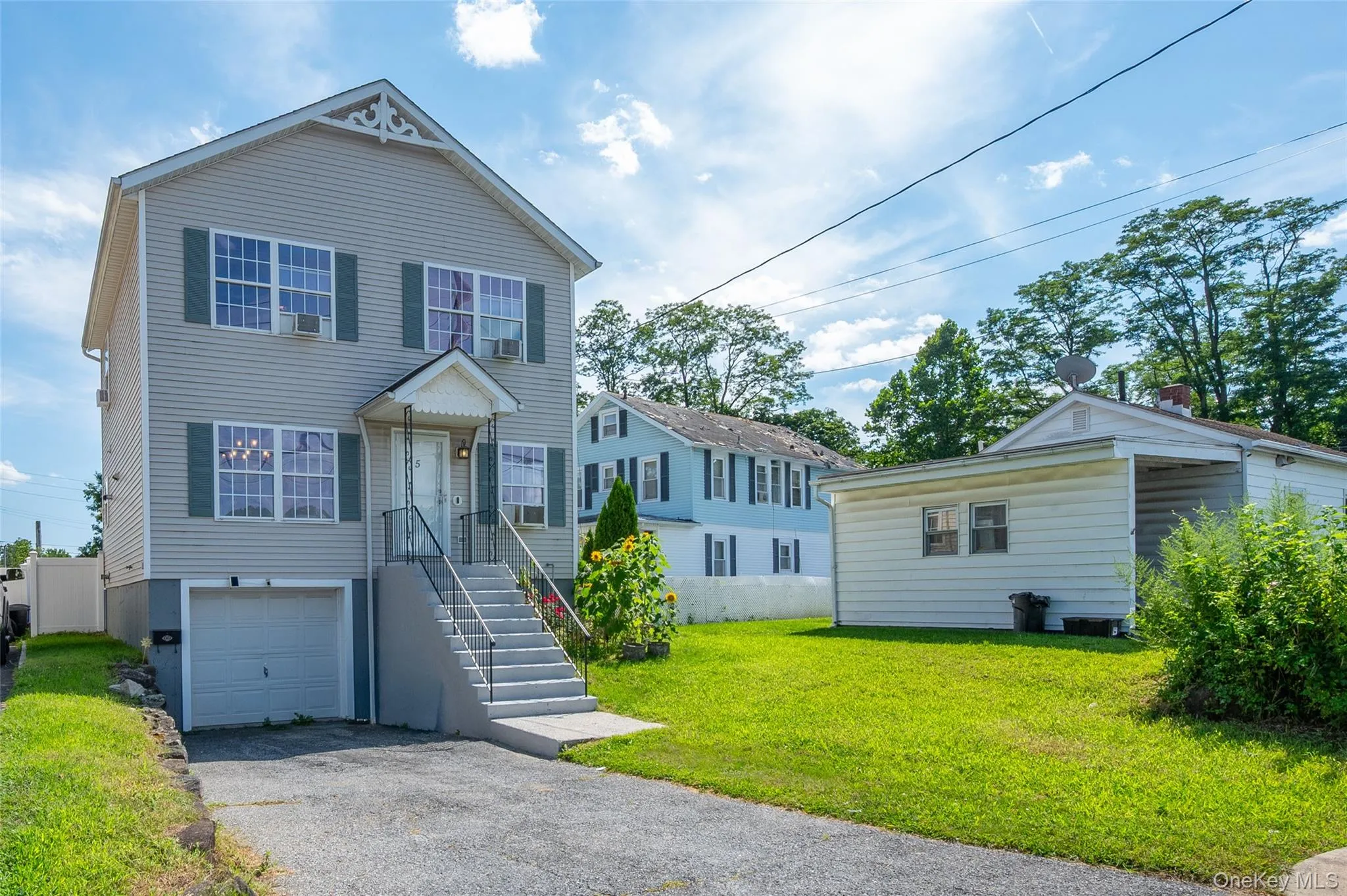 5 Welcher Avenue 5 Welcher Avenue