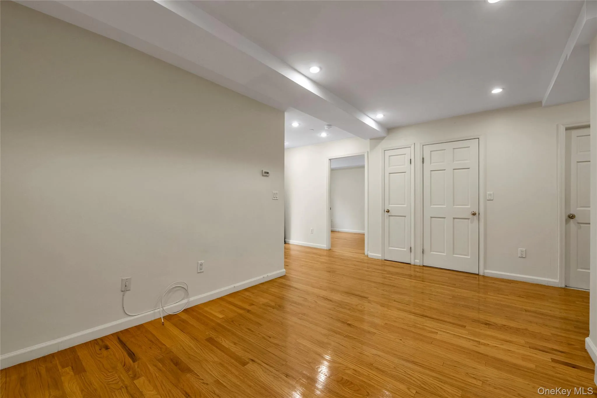 4318 Robinson Street, New York, NY, 2 Bedrooms Bedrooms, 5 Rooms Rooms,2 BathroomsBathrooms,Residential,For Rent,Robinson,0,1041630 4318 Robinson Street, New York, NY, 2 Bedrooms Bedrooms, 5 Rooms Rooms,2 BathroomsBathrooms,Residential,For Rent,Robinson,0,1041630