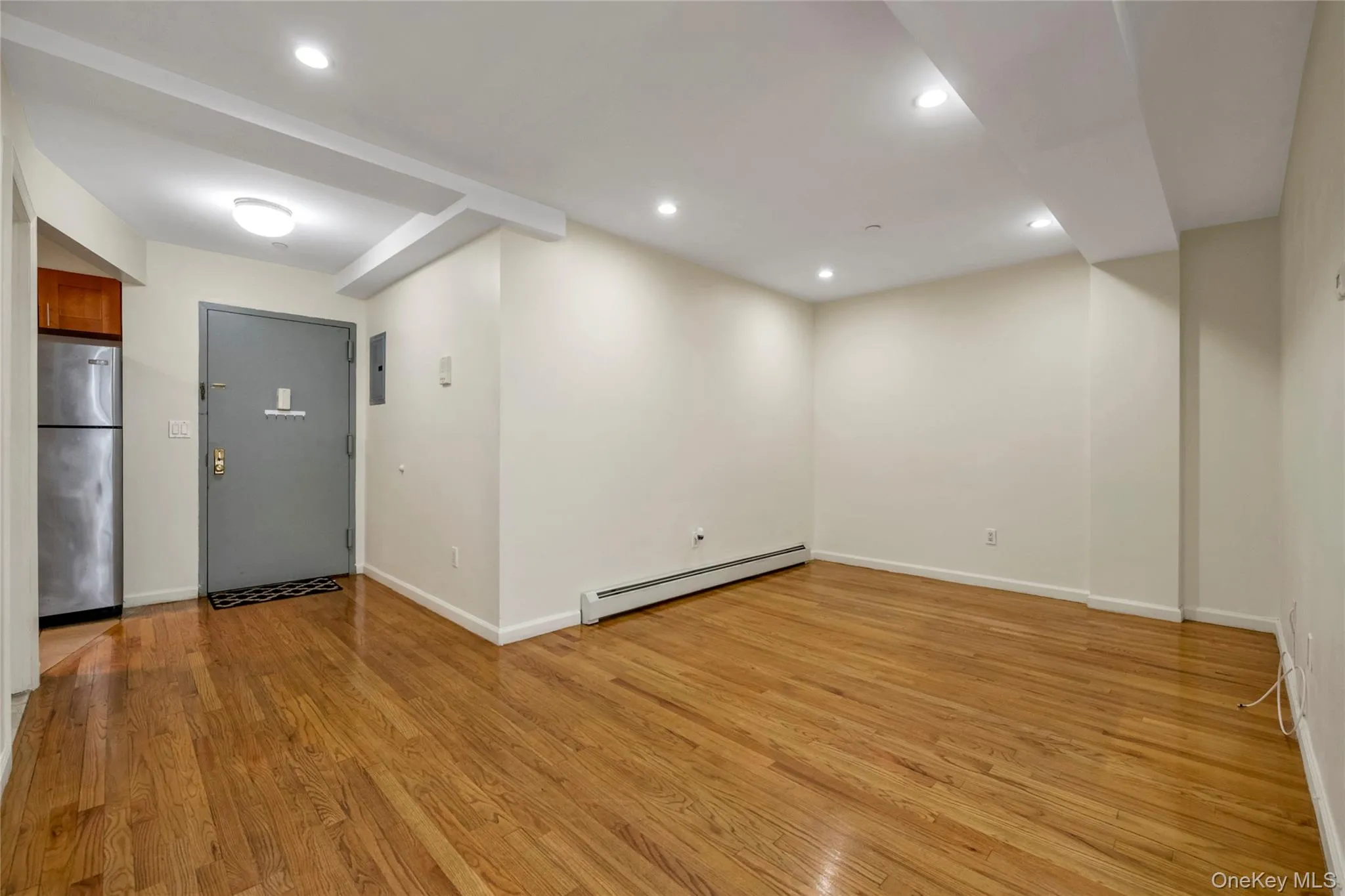 4318 Robinson Street, New York, NY, 2 Bedrooms Bedrooms, 5 Rooms Rooms,2 BathroomsBathrooms,Residential,For Rent,Robinson,0,1041630 4318 Robinson Street, New York, NY, 2 Bedrooms Bedrooms, 5 Rooms Rooms,2 BathroomsBathrooms,Residential,For Rent,Robinson,0,1041630