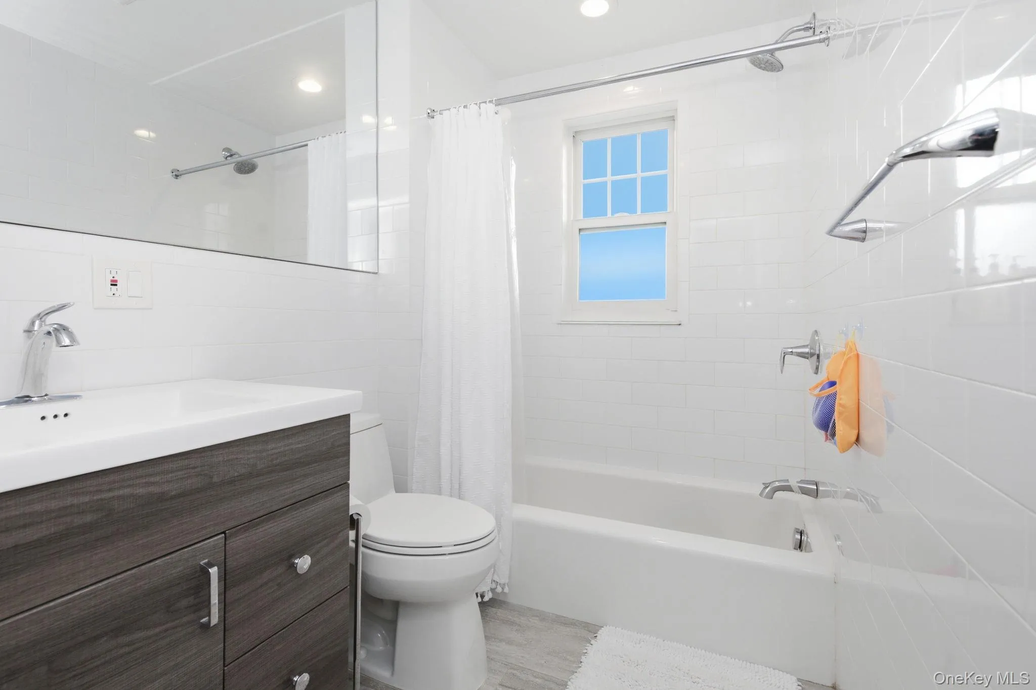 229 S Ridge Street, Rye Town, NY, 3 Bedrooms Bedrooms, 8 Rooms Rooms,2 BathroomsBathrooms,Residential Lease,For Rent,S Ridge Street,0,1041632 229 S Ridge Street, Rye Town, NY, 3 Bedrooms Bedrooms, 8 Rooms Rooms,2 BathroomsBathrooms,Residential Lease,For Rent,S Ridge Street,0,1041632