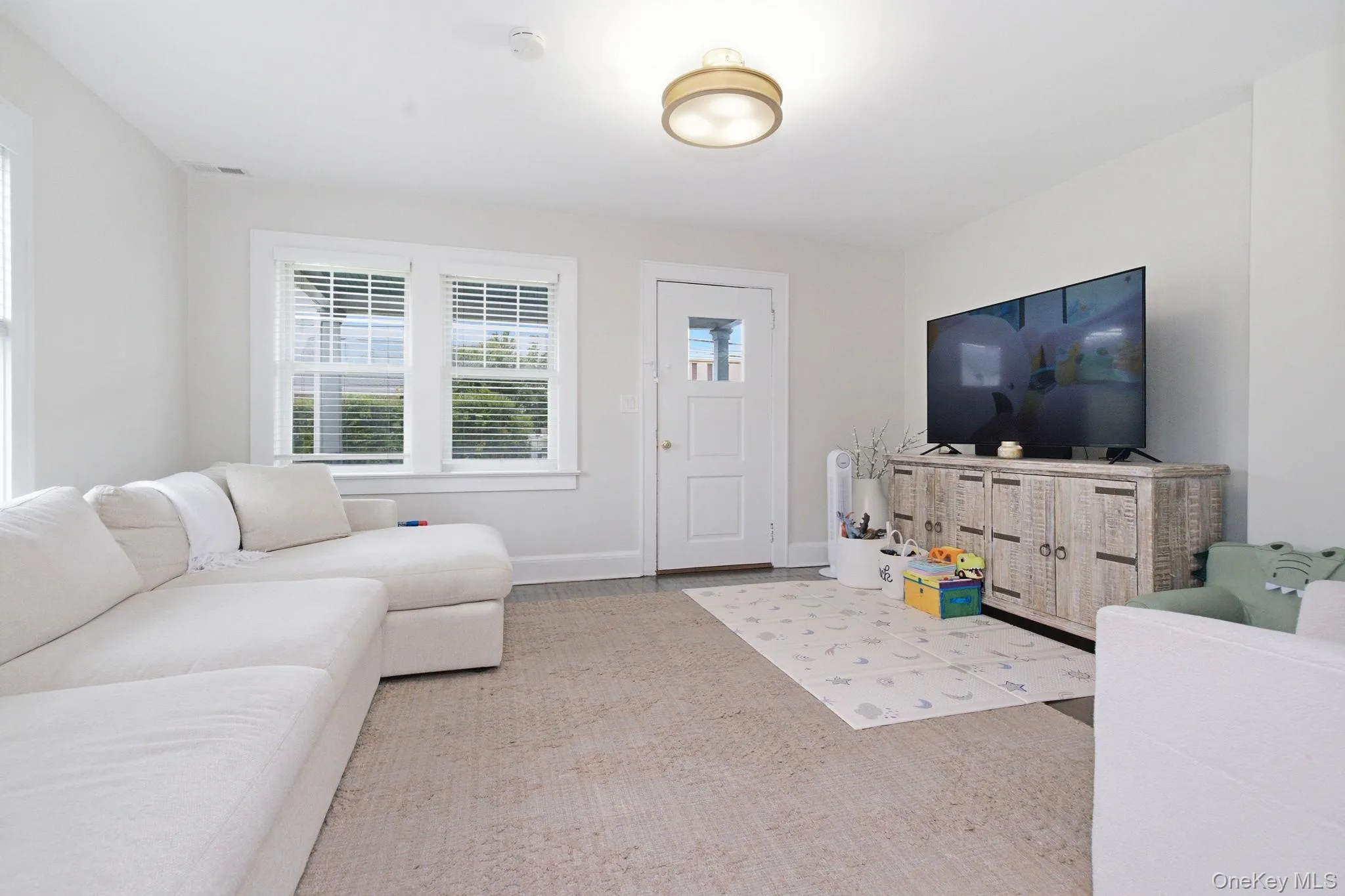 229 S Ridge Street, Rye Town, NY, 3 Bedrooms Bedrooms, 8 Rooms Rooms,2 BathroomsBathrooms,Residential Lease,For Rent,S Ridge Street,0,1041632 229 S Ridge Street, Rye Town, NY, 3 Bedrooms Bedrooms, 8 Rooms Rooms,2 BathroomsBathrooms,Residential Lease,For Rent,S Ridge Street,0,1041632
