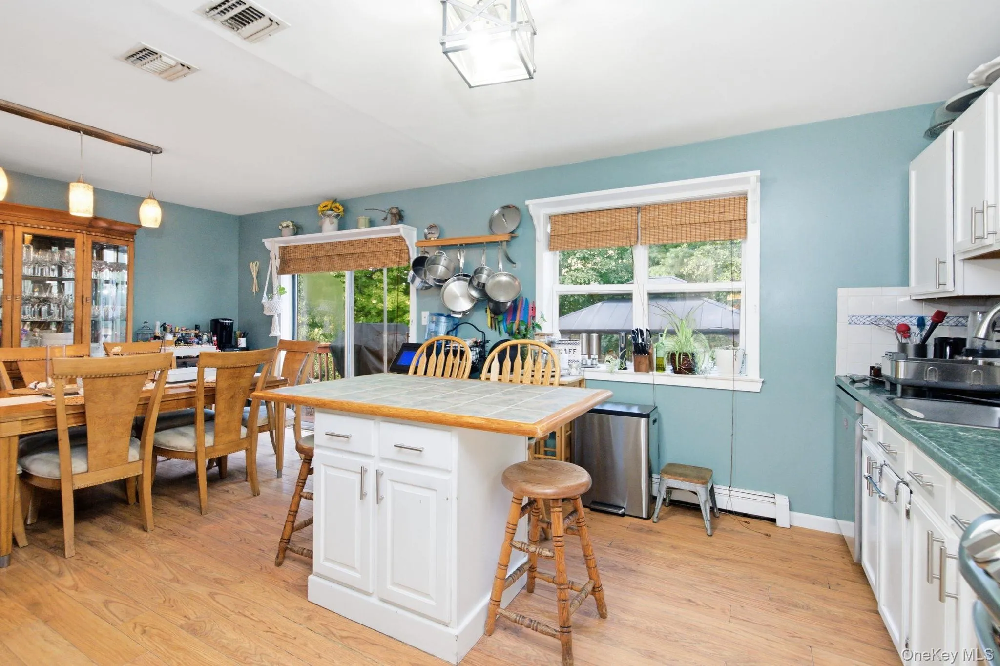 17 Old Hemlock Drive, New Windsor, NY, 3 Bedrooms Bedrooms, 8 Rooms Rooms,2 BathroomsBathrooms,Residential,For Rent,Old Hemlock,0,1041638 17 Old Hemlock Drive, New Windsor, NY, 3 Bedrooms Bedrooms, 8 Rooms Rooms,2 BathroomsBathrooms,Residential,For Rent,Old Hemlock,0,1041638