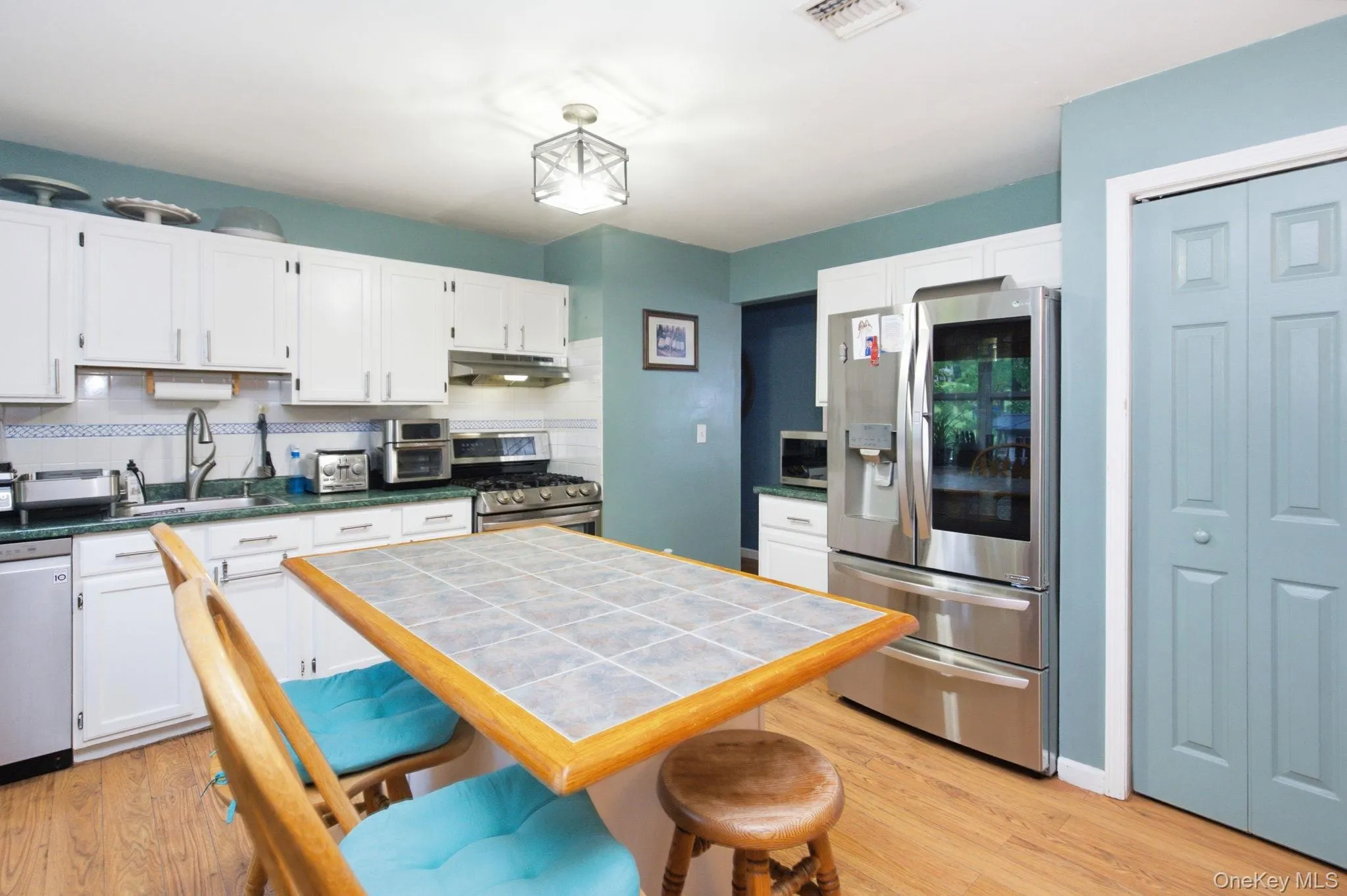 17 Old Hemlock Drive, New Windsor, NY, 3 Bedrooms Bedrooms, 8 Rooms Rooms,2 BathroomsBathrooms,Residential,For Rent,Old Hemlock,0,1041638 17 Old Hemlock Drive, New Windsor, NY, 3 Bedrooms Bedrooms, 8 Rooms Rooms,2 BathroomsBathrooms,Residential,For Rent,Old Hemlock,0,1041638