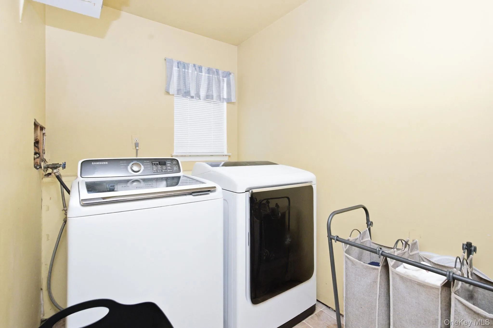 17 Old Hemlock Drive, New Windsor, NY, 3 Bedrooms Bedrooms, 8 Rooms Rooms,2 BathroomsBathrooms,Residential,For Rent,Old Hemlock,0,1041638 17 Old Hemlock Drive, New Windsor, NY, 3 Bedrooms Bedrooms, 8 Rooms Rooms,2 BathroomsBathrooms,Residential,For Rent,Old Hemlock,0,1041638