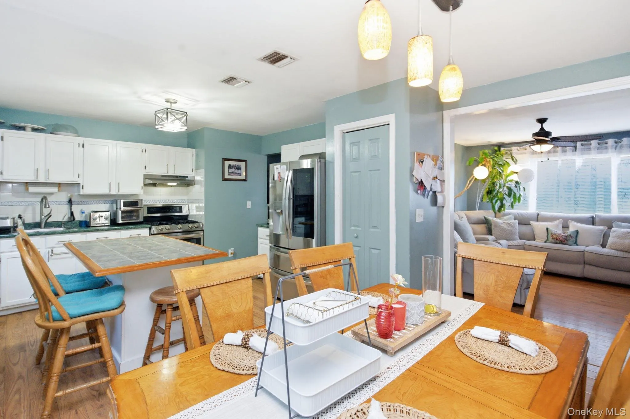 17 Old Hemlock Drive, New Windsor, NY, 3 Bedrooms Bedrooms, 8 Rooms Rooms,2 BathroomsBathrooms,Residential,For Rent,Old Hemlock,0,1041638 17 Old Hemlock Drive, New Windsor, NY, 3 Bedrooms Bedrooms, 8 Rooms Rooms,2 BathroomsBathrooms,Residential,For Rent,Old Hemlock,0,1041638