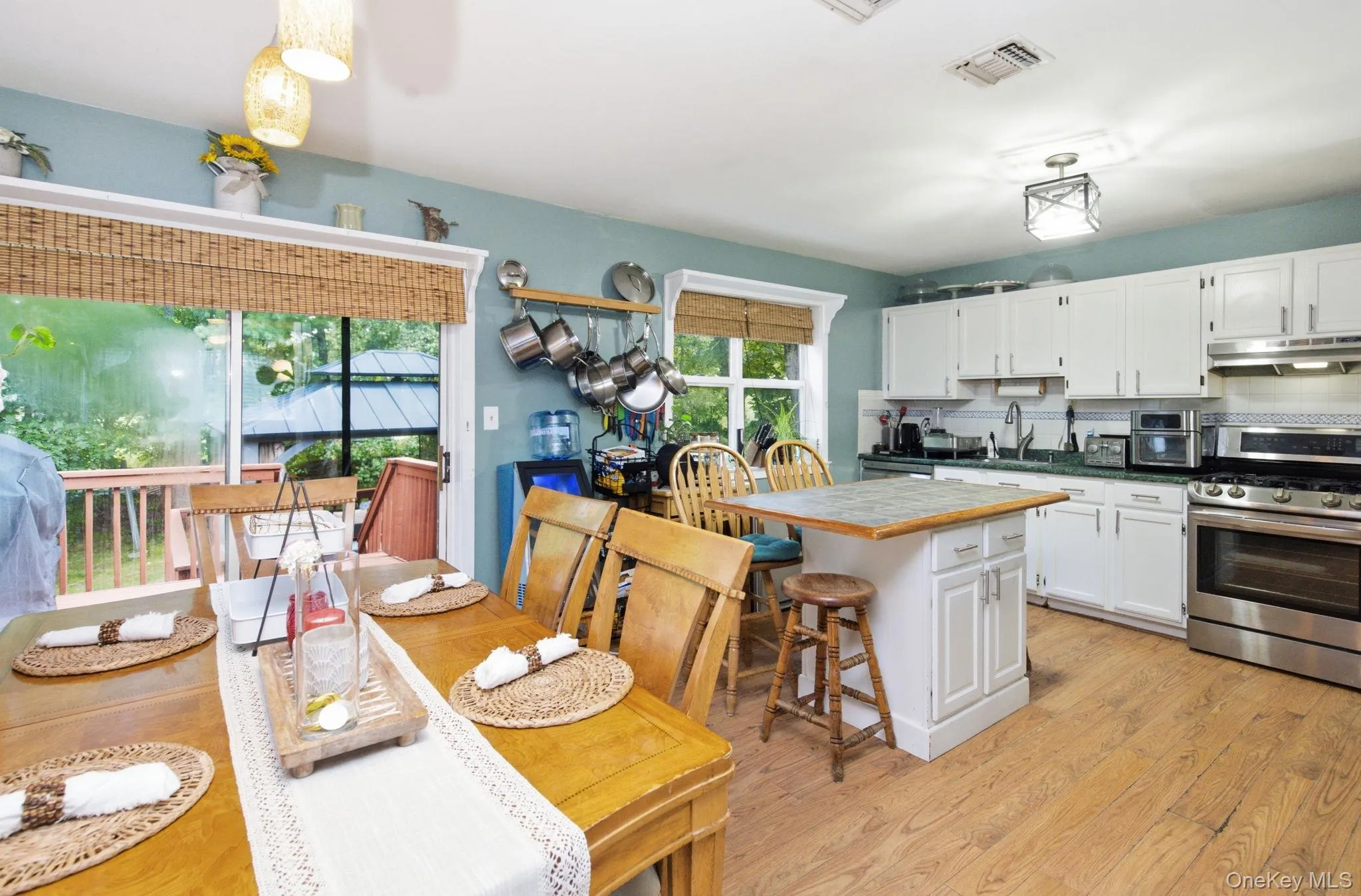 17 Old Hemlock Drive, New Windsor, NY, 3 Bedrooms Bedrooms, 8 Rooms Rooms,2 BathroomsBathrooms,Residential,For Rent,Old Hemlock,0,1041638 17 Old Hemlock Drive, New Windsor, NY, 3 Bedrooms Bedrooms, 8 Rooms Rooms,2 BathroomsBathrooms,Residential,For Rent,Old Hemlock,0,1041638