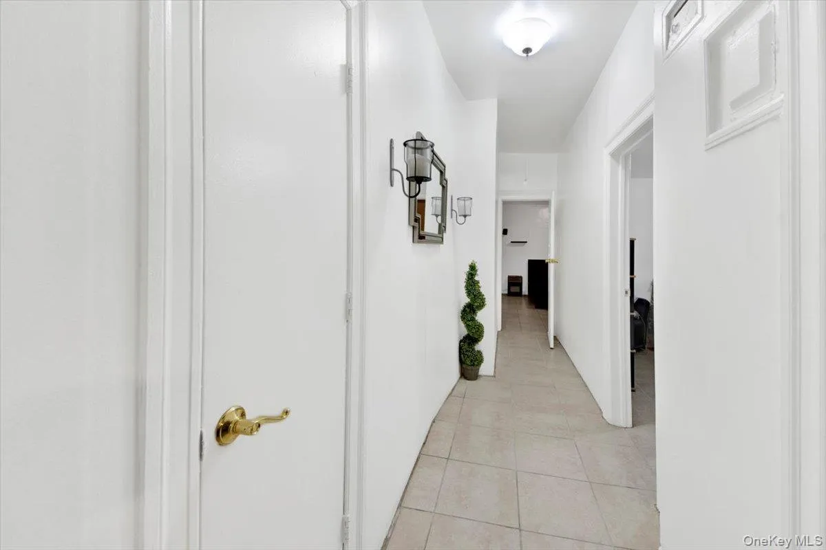 1972 Lafontaine Ave, New York, NY, 3 Bedrooms Bedrooms, 6 Rooms Rooms,2 BathroomsBathrooms,Residential,For Rent,Lafontaine Ave,0,1041639 1972 Lafontaine Ave, New York, NY, 3 Bedrooms Bedrooms, 6 Rooms Rooms,2 BathroomsBathrooms,Residential,For Rent,Lafontaine Ave,0,1041639