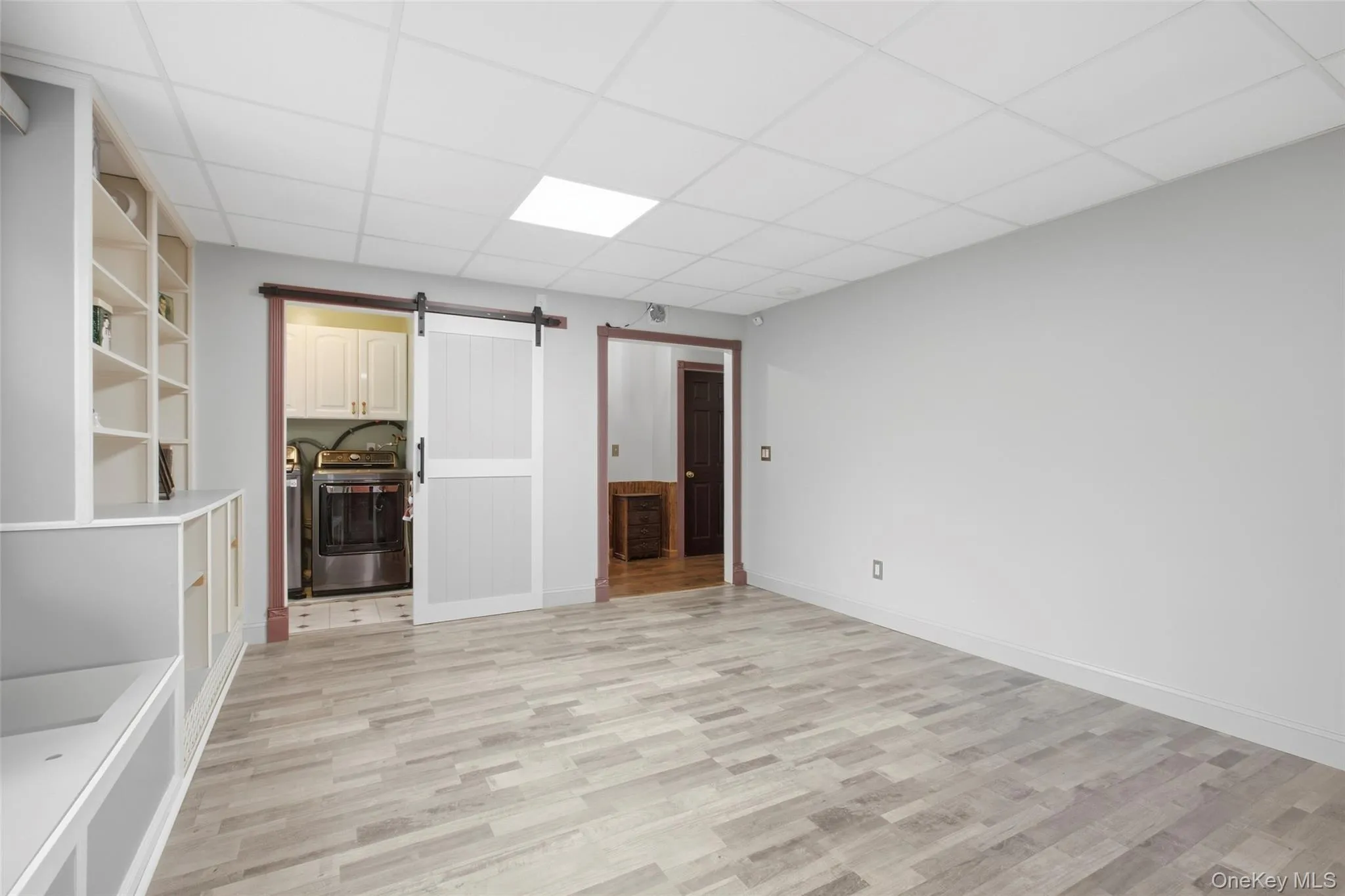 6 Stuyvesant Circle, Brookhaven, NY, 5 Bedrooms Bedrooms, 9 Rooms Rooms,2 BathroomsBathrooms,Residential,For Rent,Stuyvesant,0,1041641 6 Stuyvesant Circle, Brookhaven, NY, 5 Bedrooms Bedrooms, 9 Rooms Rooms,2 BathroomsBathrooms,Residential,For Rent,Stuyvesant,0,1041641