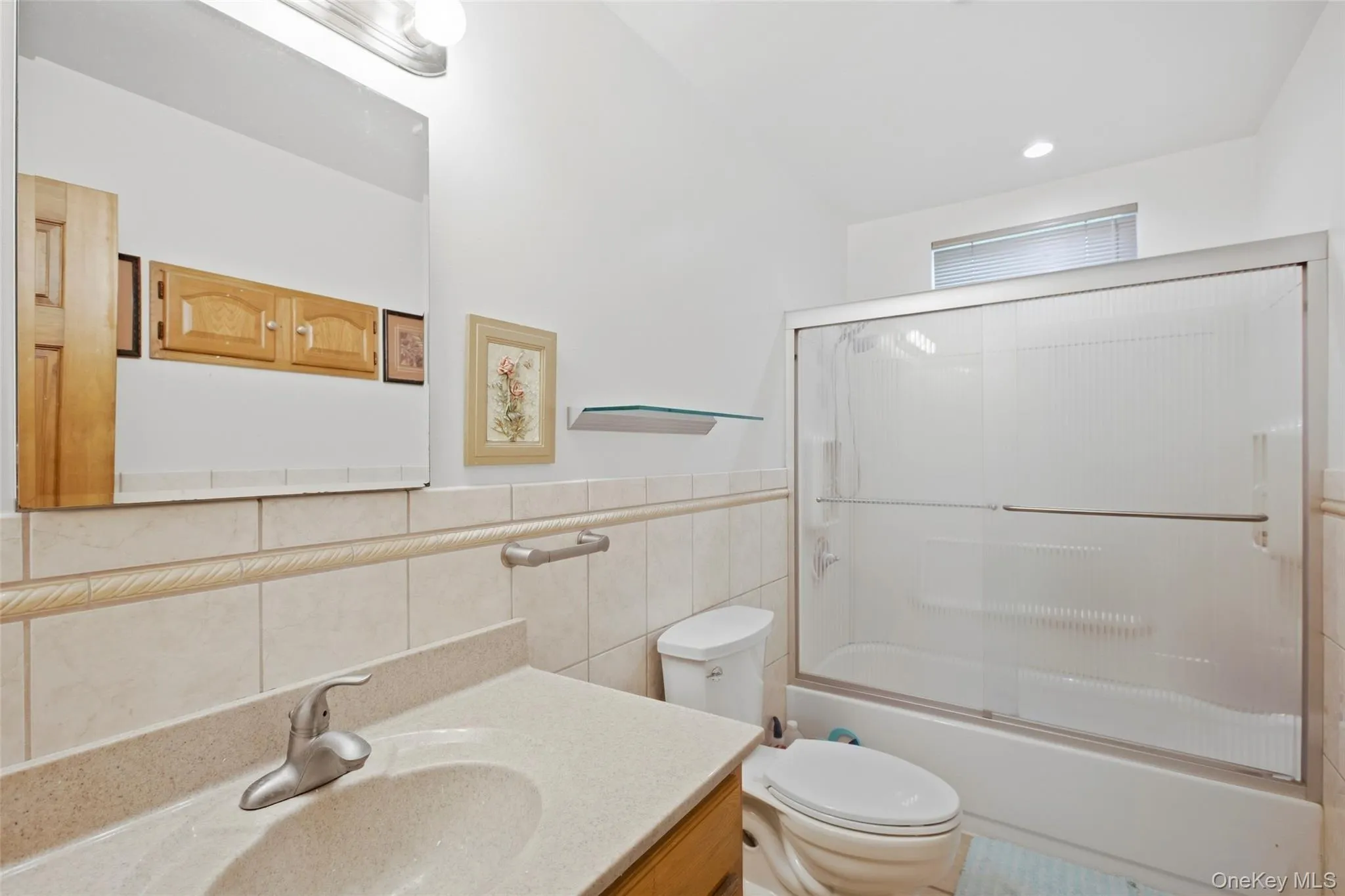 6 Stuyvesant Circle, Brookhaven, NY, 5 Bedrooms Bedrooms, 9 Rooms Rooms,2 BathroomsBathrooms,Residential,For Rent,Stuyvesant,0,1041641 6 Stuyvesant Circle, Brookhaven, NY, 5 Bedrooms Bedrooms, 9 Rooms Rooms,2 BathroomsBathrooms,Residential,For Rent,Stuyvesant,0,1041641