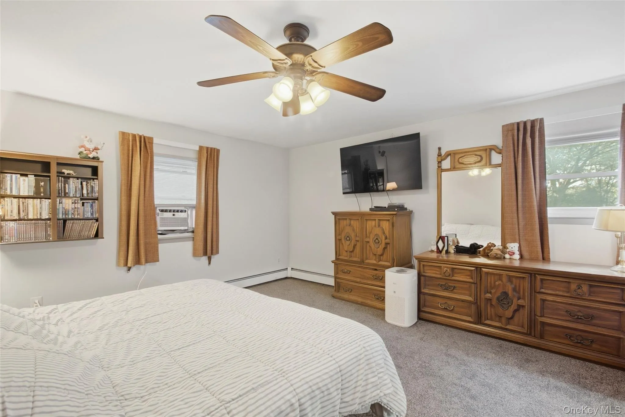 6 Stuyvesant Circle, Brookhaven, NY, 5 Bedrooms Bedrooms, 9 Rooms Rooms,2 BathroomsBathrooms,Residential,For Rent,Stuyvesant,0,1041641 6 Stuyvesant Circle, Brookhaven, NY, 5 Bedrooms Bedrooms, 9 Rooms Rooms,2 BathroomsBathrooms,Residential,For Rent,Stuyvesant,0,1041641