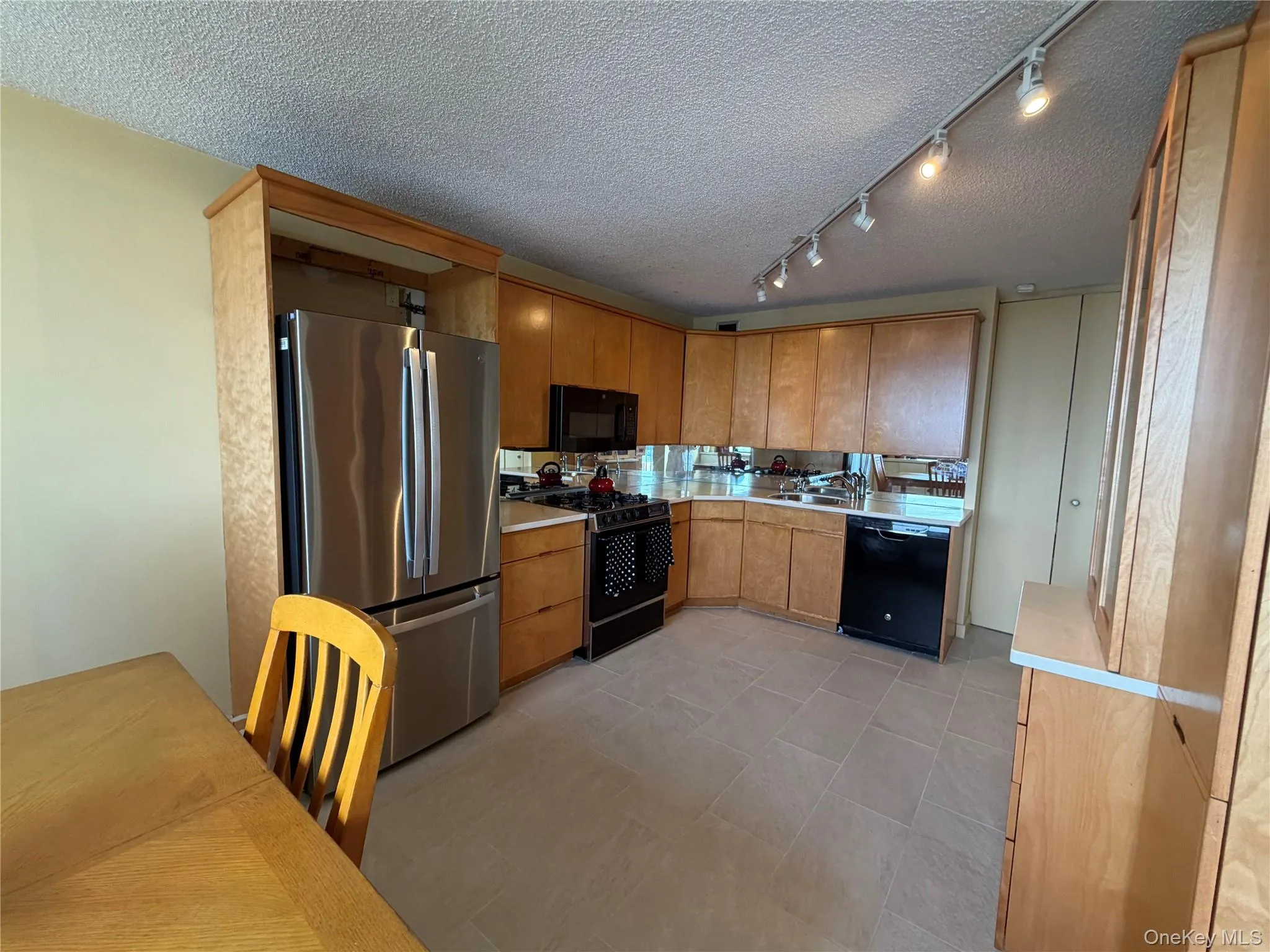 1 Bay Club Drive, New York, NY, 2 Bedrooms Bedrooms, 7 Rooms Rooms,2 BathroomsBathrooms,Residential,For Rent,Bay Club,0,1041645 1 Bay Club Drive, New York, NY, 2 Bedrooms Bedrooms, 7 Rooms Rooms,2 BathroomsBathrooms,Residential,For Rent,Bay Club,0,1041645