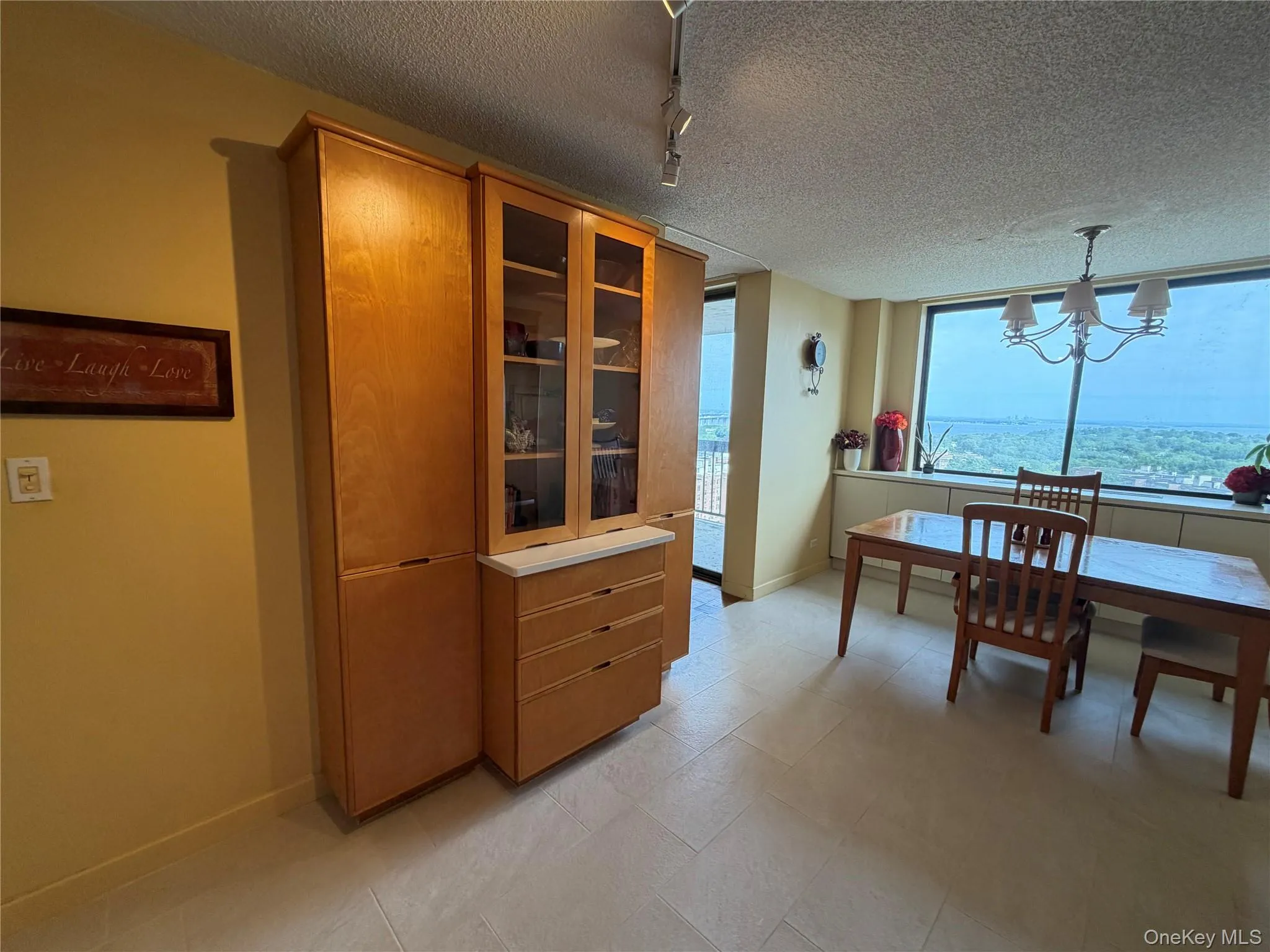 1 Bay Club Drive, New York, NY, 2 Bedrooms Bedrooms, 7 Rooms Rooms,2 BathroomsBathrooms,Residential,For Rent,Bay Club,0,1041645 1 Bay Club Drive, New York, NY, 2 Bedrooms Bedrooms, 7 Rooms Rooms,2 BathroomsBathrooms,Residential,For Rent,Bay Club,0,1041645
