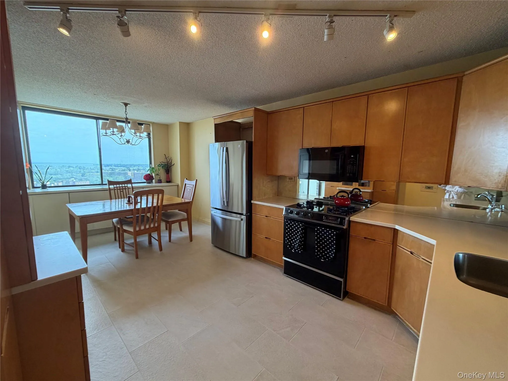 1 Bay Club Drive, New York, NY, 2 Bedrooms Bedrooms, 7 Rooms Rooms,2 BathroomsBathrooms,Residential,For Rent,Bay Club,0,1041645 1 Bay Club Drive, New York, NY, 2 Bedrooms Bedrooms, 7 Rooms Rooms,2 BathroomsBathrooms,Residential,For Rent,Bay Club,0,1041645