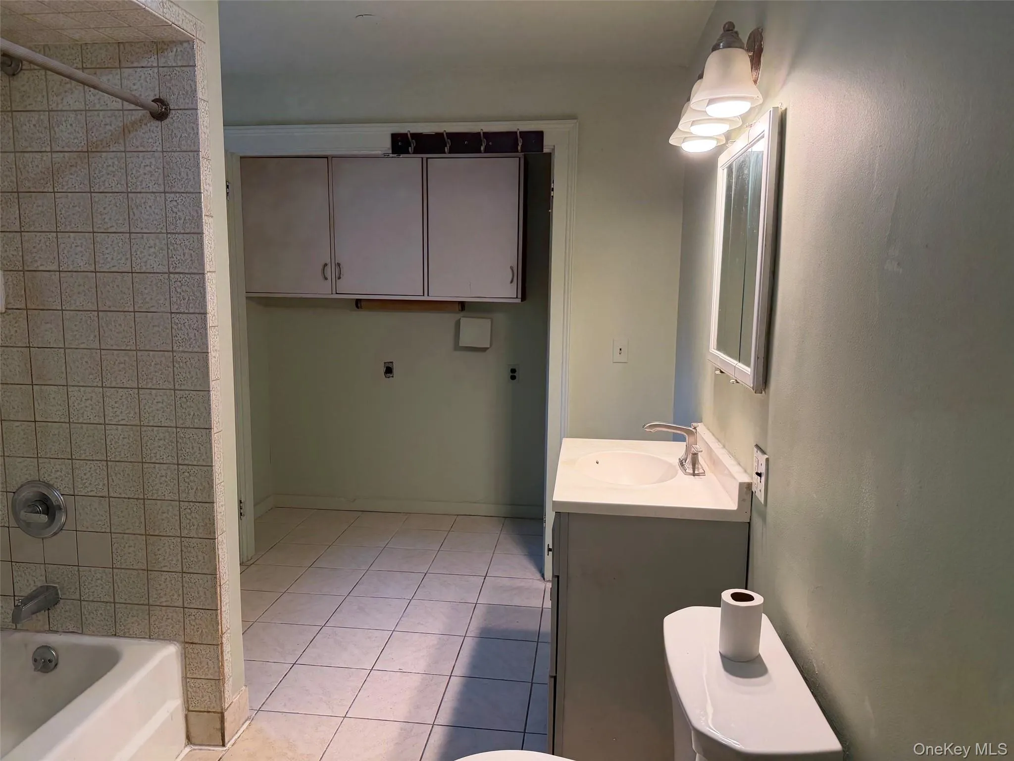 2624 Carmel Avenue, Southeast, NY, 3 Bedrooms Bedrooms, 5 Rooms Rooms,1 BathroomBathrooms,Residential Lease,For Rent,Carmel,0,1041649 2624 Carmel Avenue, Southeast, NY, 3 Bedrooms Bedrooms, 5 Rooms Rooms,1 BathroomBathrooms,Residential Lease,For Rent,Carmel,0,1041649