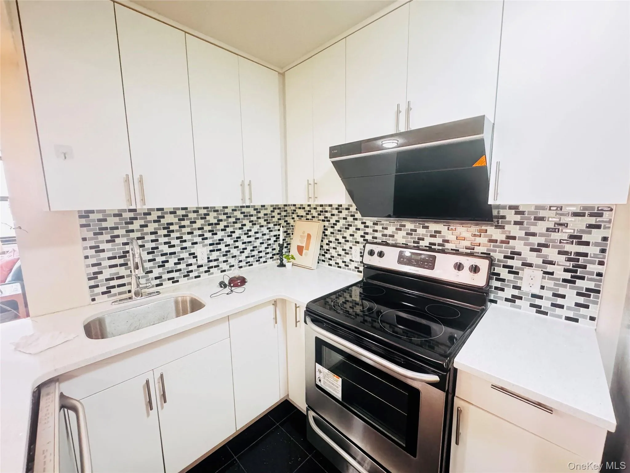 218-04 85th Avenue, New York, NY, 4 Bedrooms Bedrooms, 13 Rooms Rooms,4 BathroomsBathrooms,Residential,For Rent,85th,0,1041652 218-04 85th Avenue, New York, NY, 4 Bedrooms Bedrooms, 13 Rooms Rooms,4 BathroomsBathrooms,Residential,For Rent,85th,0,1041652