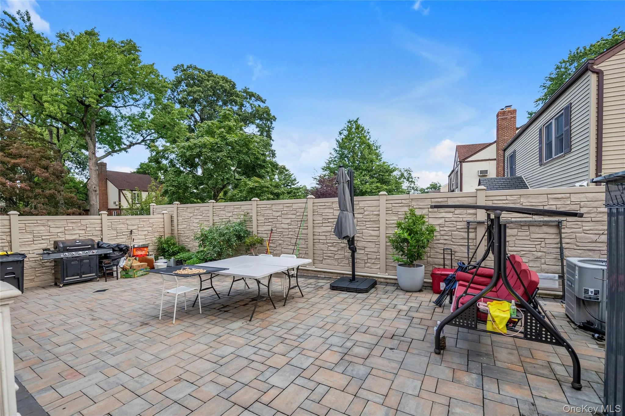 218-04 85th Avenue, New York, NY, 4 Bedrooms Bedrooms, 13 Rooms Rooms,4 BathroomsBathrooms,Residential,For Rent,85th,0,1041652 218-04 85th Avenue, New York, NY, 4 Bedrooms Bedrooms, 13 Rooms Rooms,4 BathroomsBathrooms,Residential,For Rent,85th,0,1041652