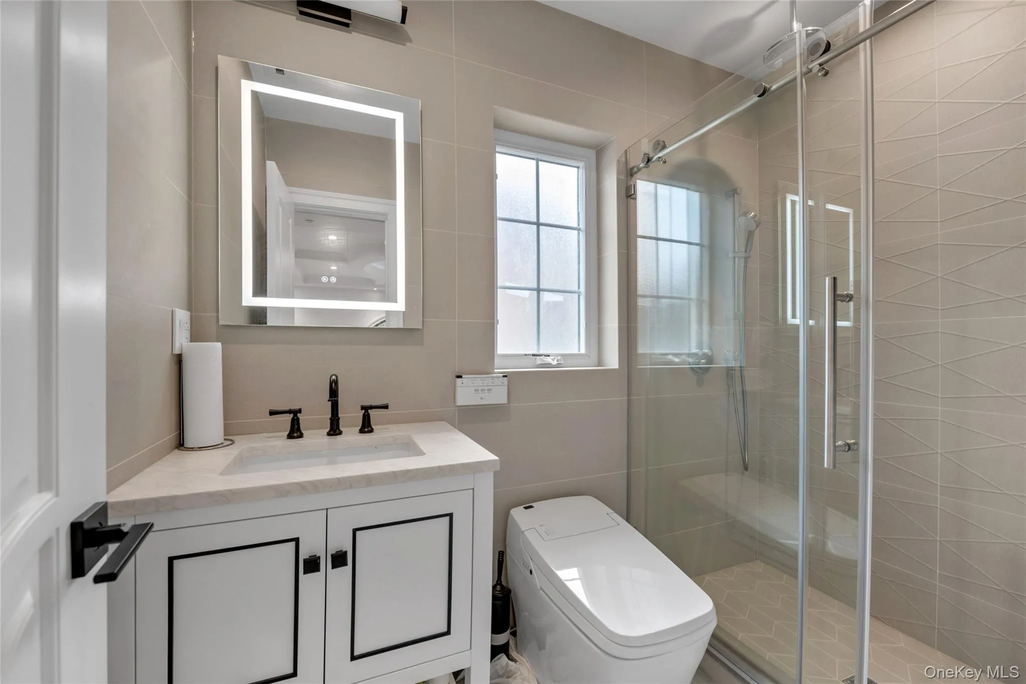 218-04 85th Avenue, New York, NY, 4 Bedrooms Bedrooms, 13 Rooms Rooms,4 BathroomsBathrooms,Residential,For Rent,85th,0,1041652 218-04 85th Avenue, New York, NY, 4 Bedrooms Bedrooms, 13 Rooms Rooms,4 BathroomsBathrooms,Residential,For Rent,85th,0,1041652