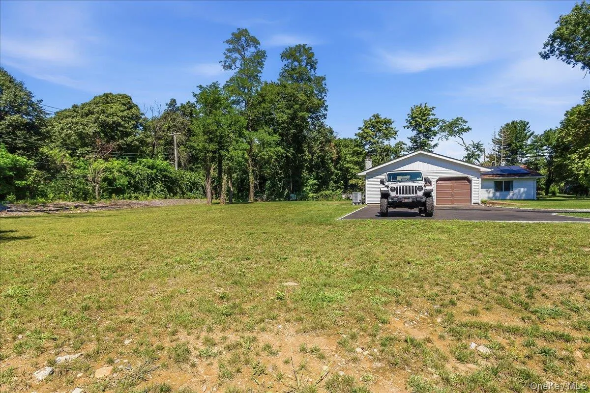 9 Empire Court, Huntington, NY, 4 Bedrooms Bedrooms, 8 Rooms Rooms,2 BathroomsBathrooms,Residential,For Rent,Empire,0,1041653 9 Empire Court, Huntington, NY, 4 Bedrooms Bedrooms, 8 Rooms Rooms,2 BathroomsBathrooms,Residential,For Rent,Empire,0,1041653