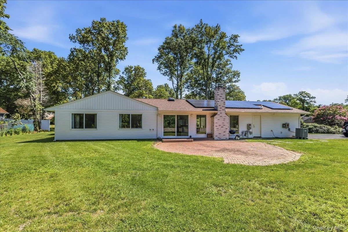 9 Empire Court, Huntington, NY, 4 Bedrooms Bedrooms, 8 Rooms Rooms,2 BathroomsBathrooms,Residential,For Rent,Empire,0,1041653 9 Empire Court, Huntington, NY, 4 Bedrooms Bedrooms, 8 Rooms Rooms,2 BathroomsBathrooms,Residential,For Rent,Empire,0,1041653