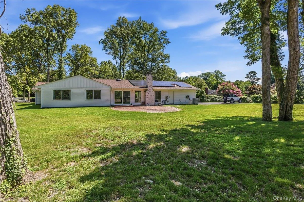 9 Empire Court, Huntington, NY, 4 Bedrooms Bedrooms, 8 Rooms Rooms,2 BathroomsBathrooms,Residential,For Rent,Empire,0,1041653 9 Empire Court, Huntington, NY, 4 Bedrooms Bedrooms, 8 Rooms Rooms,2 BathroomsBathrooms,Residential,For Rent,Empire,0,1041653