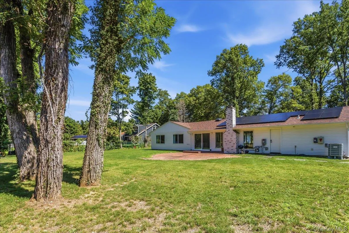 9 Empire Court, Huntington, NY, 4 Bedrooms Bedrooms, 8 Rooms Rooms,2 BathroomsBathrooms,Residential,For Rent,Empire,0,1041653 9 Empire Court, Huntington, NY, 4 Bedrooms Bedrooms, 8 Rooms Rooms,2 BathroomsBathrooms,Residential,For Rent,Empire,0,1041653